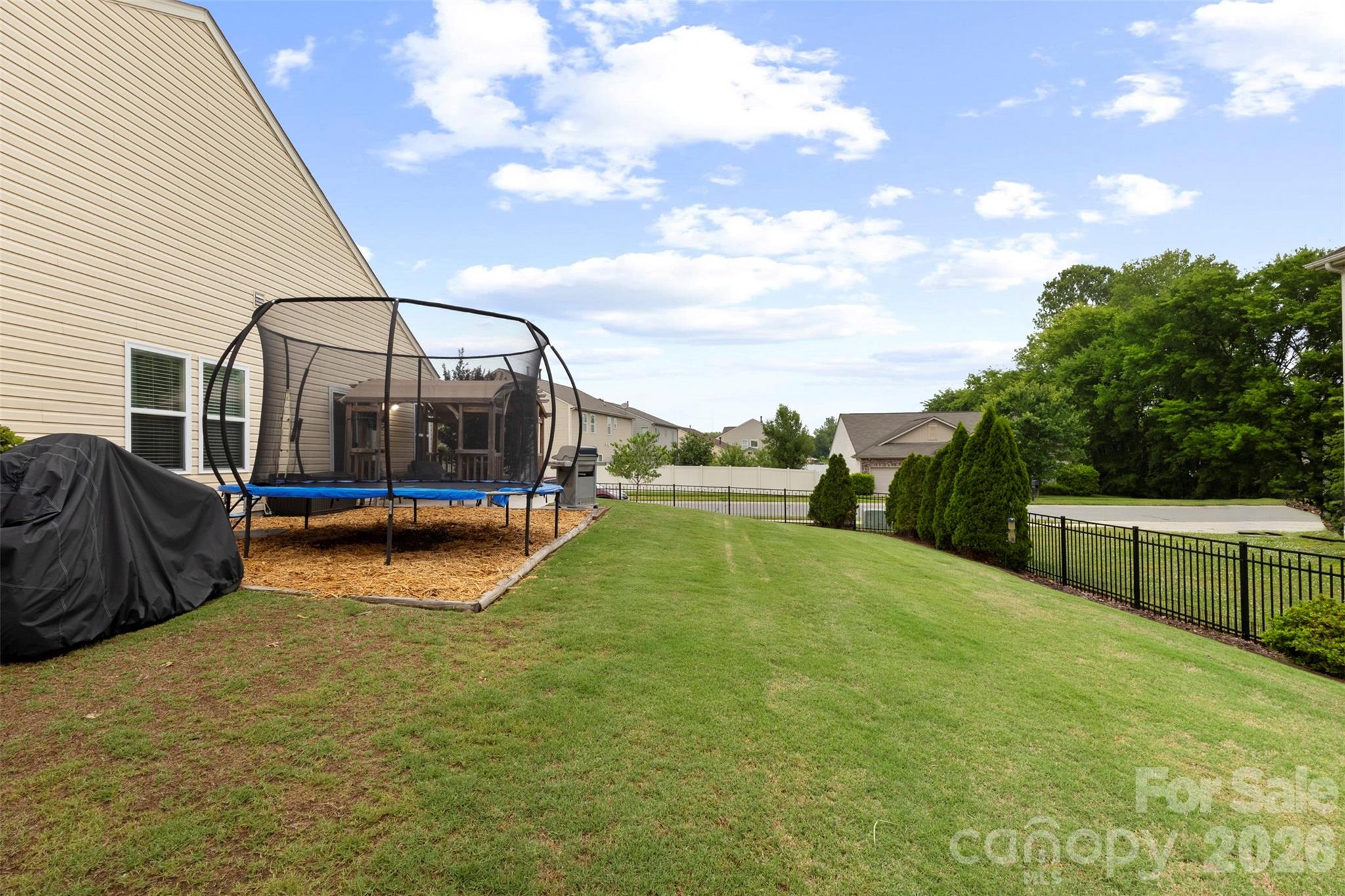 3509 Alister Avenue SW — Concord