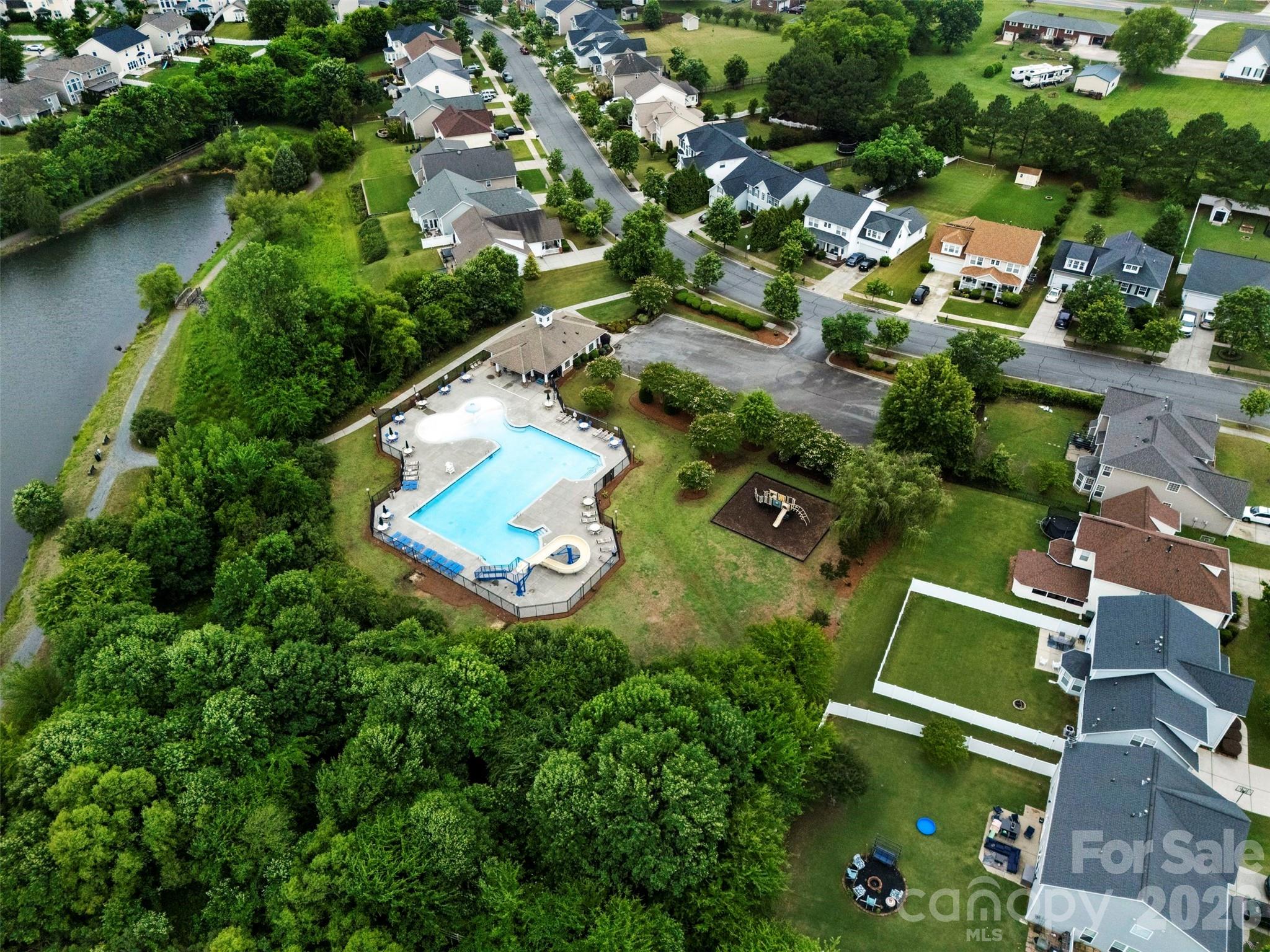 3509 Alister Avenue SW — Concord