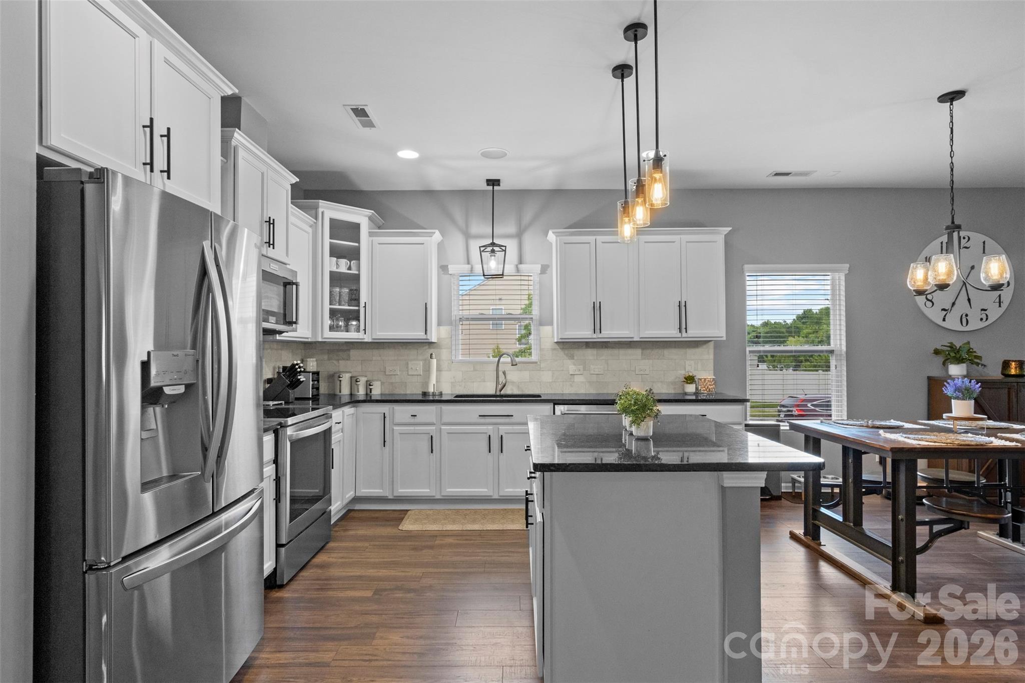 3509 Alister Avenue SW — Concord