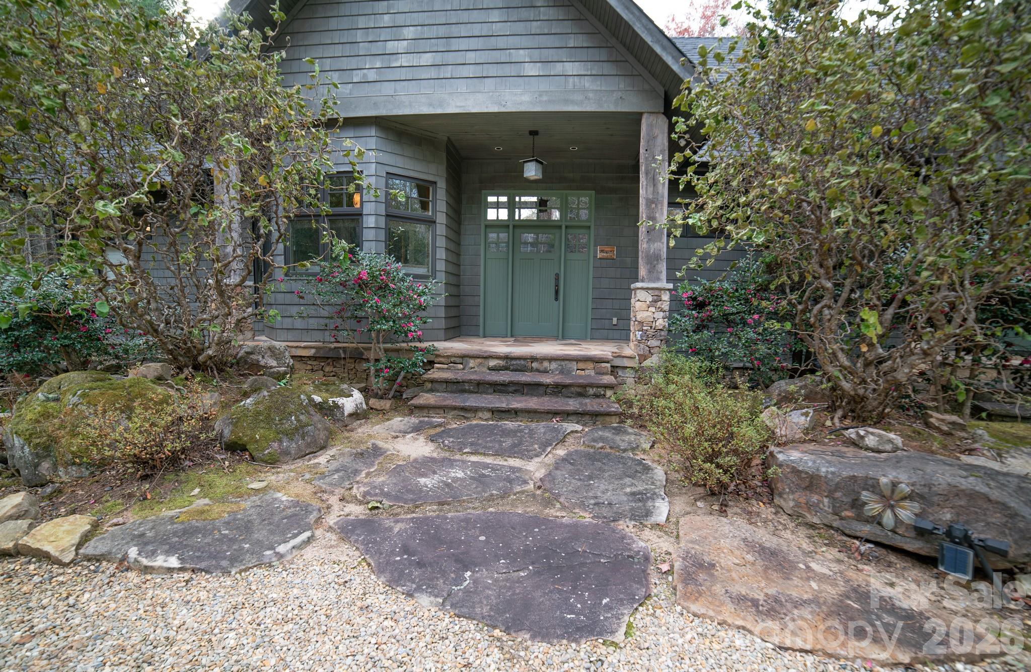 2186 Long Rifle Ridge Road — Nebo
