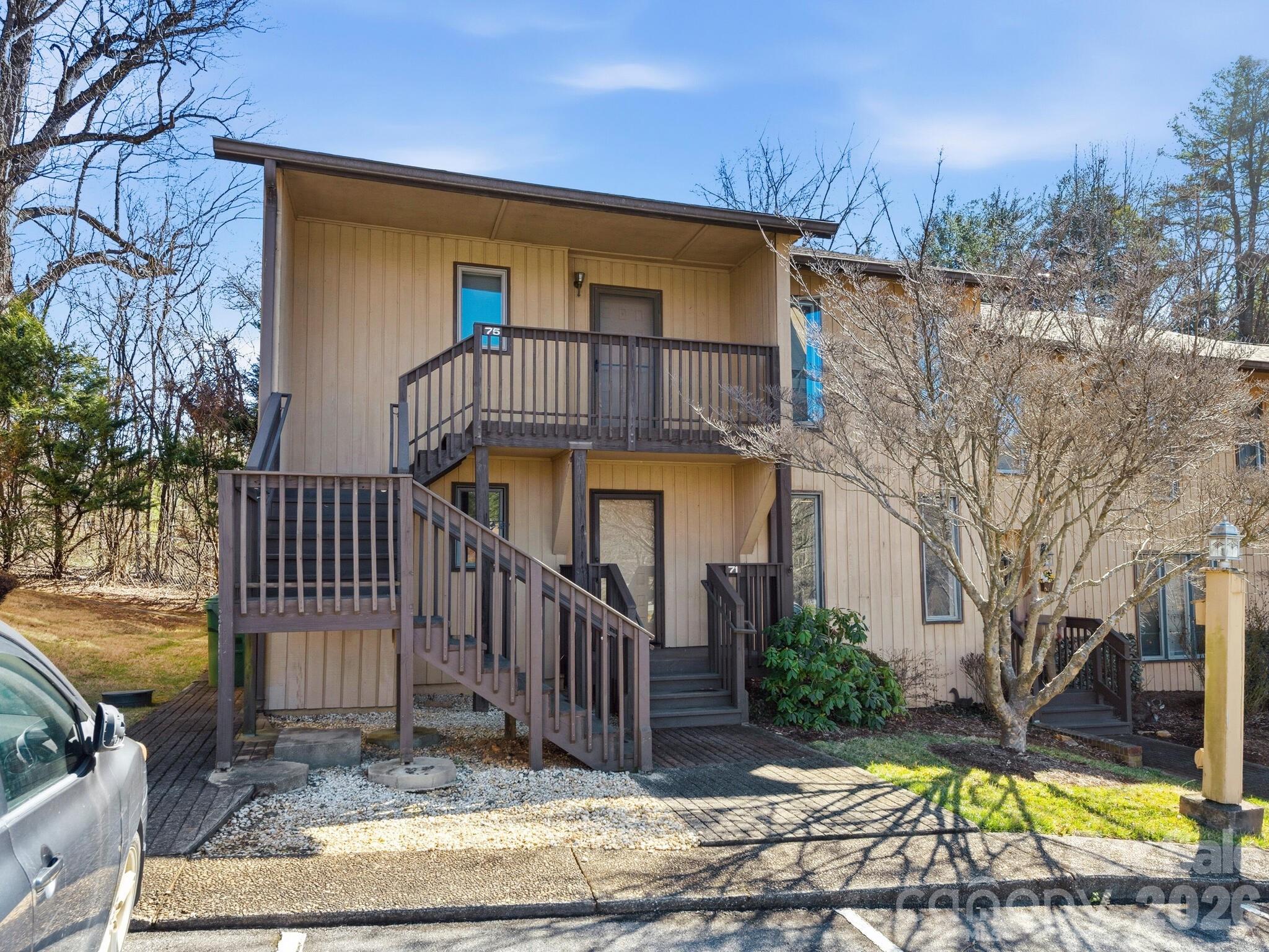 71 Pebble Creek Drive — Asheville