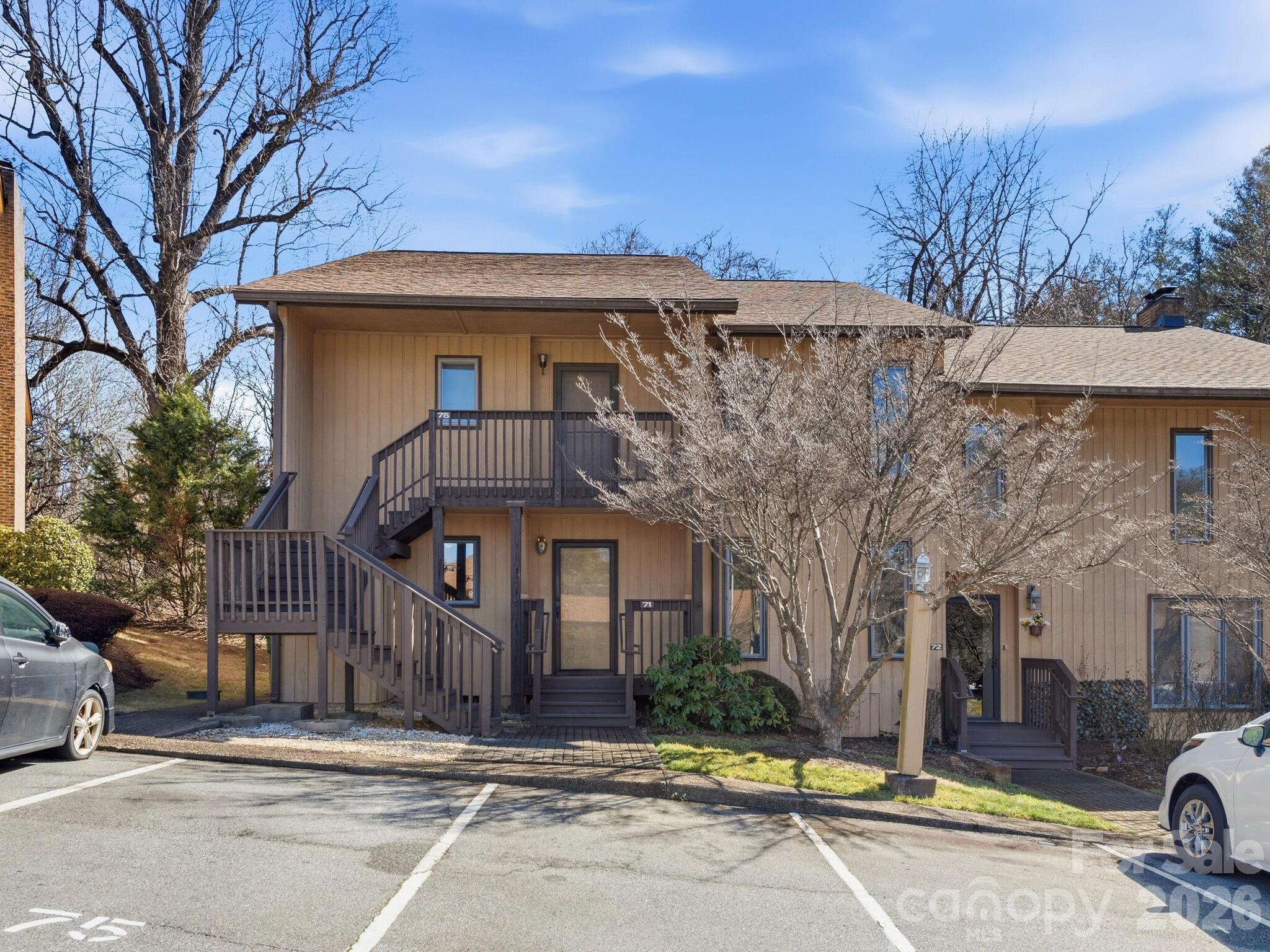 71 Pebble Creek Drive — Asheville