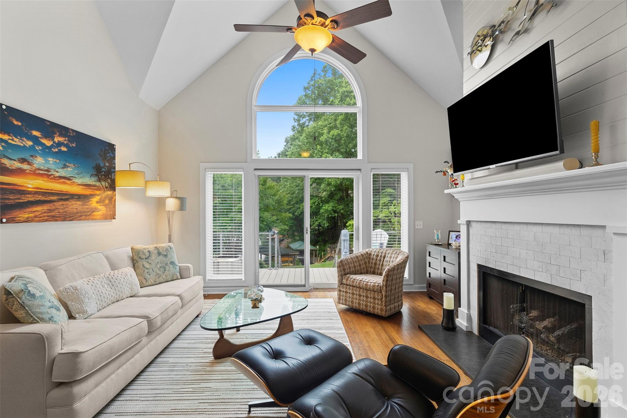 105 Ridge Top Road — Mooresville