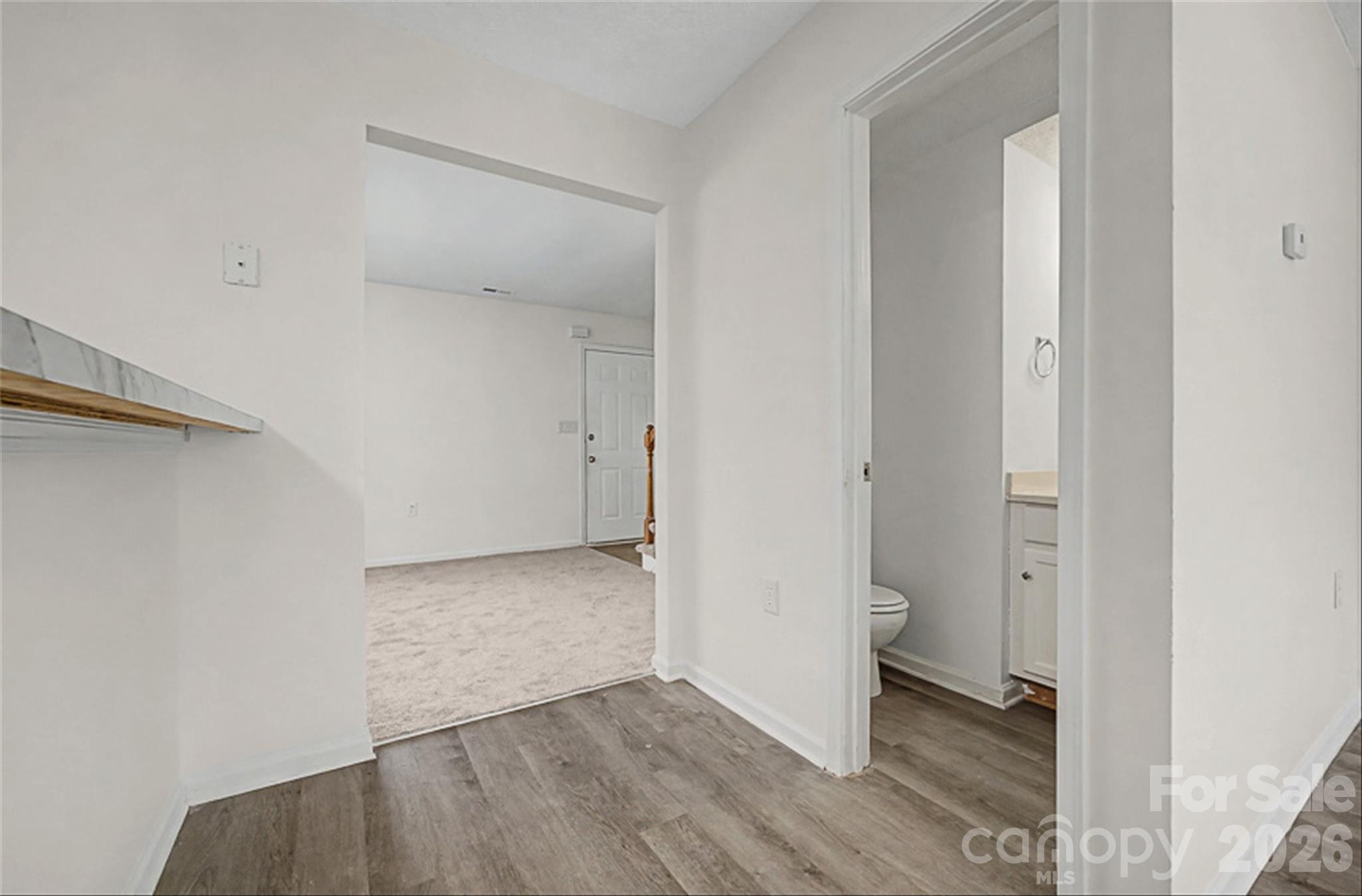 2405 Smugglers Court — Charlotte