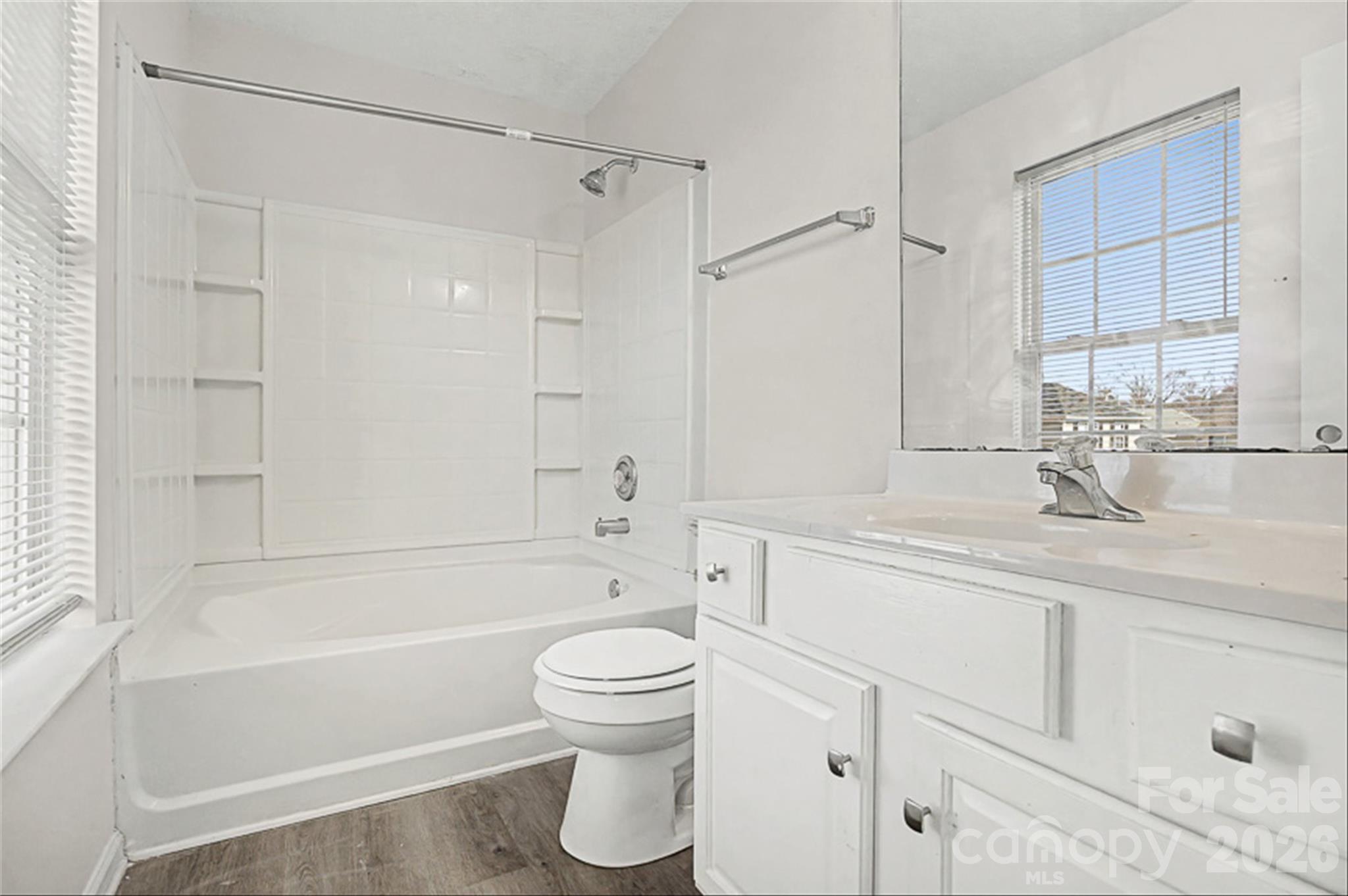 2405 Smugglers Court — Charlotte
