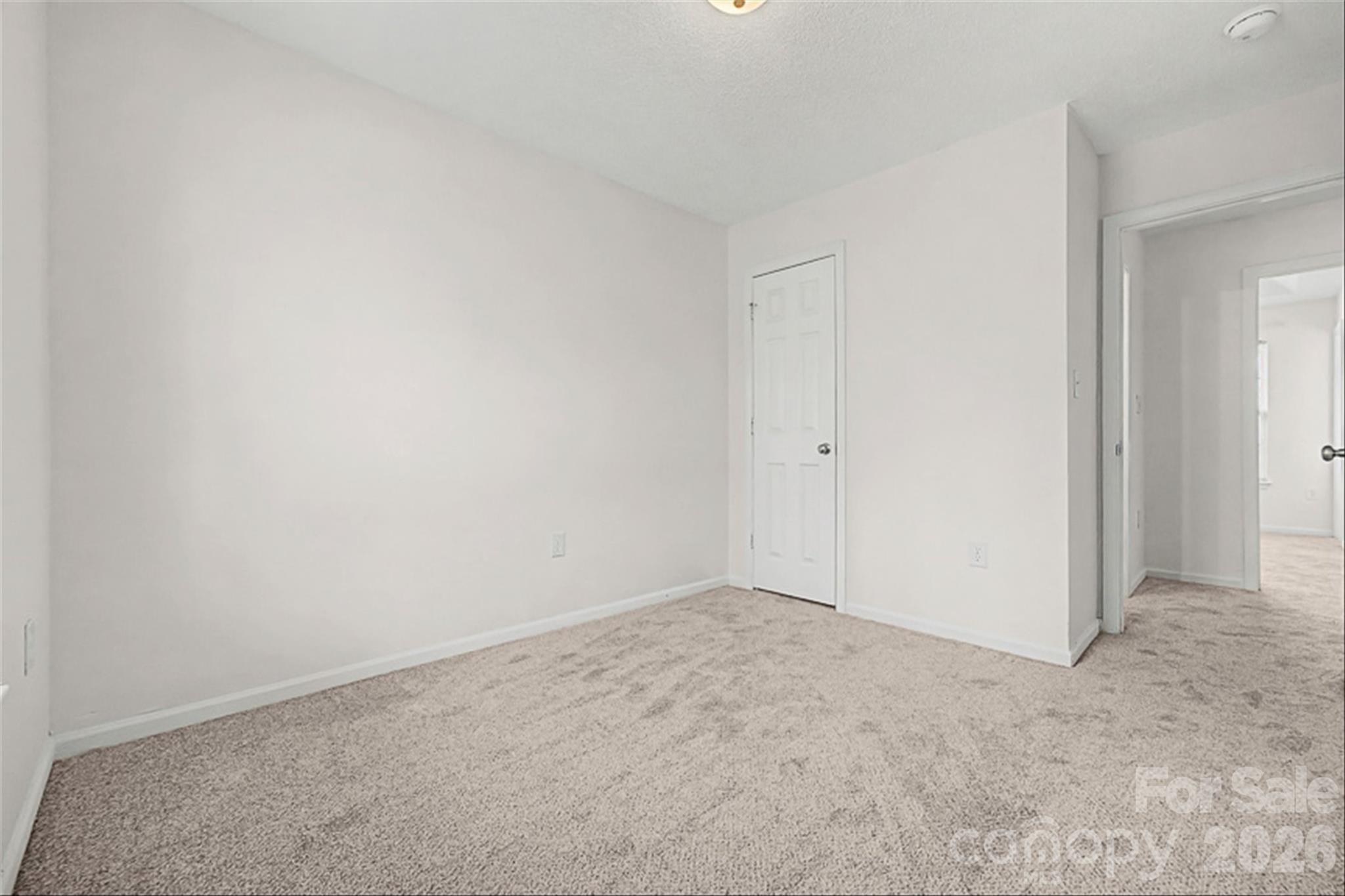2405 Smugglers Court — Charlotte