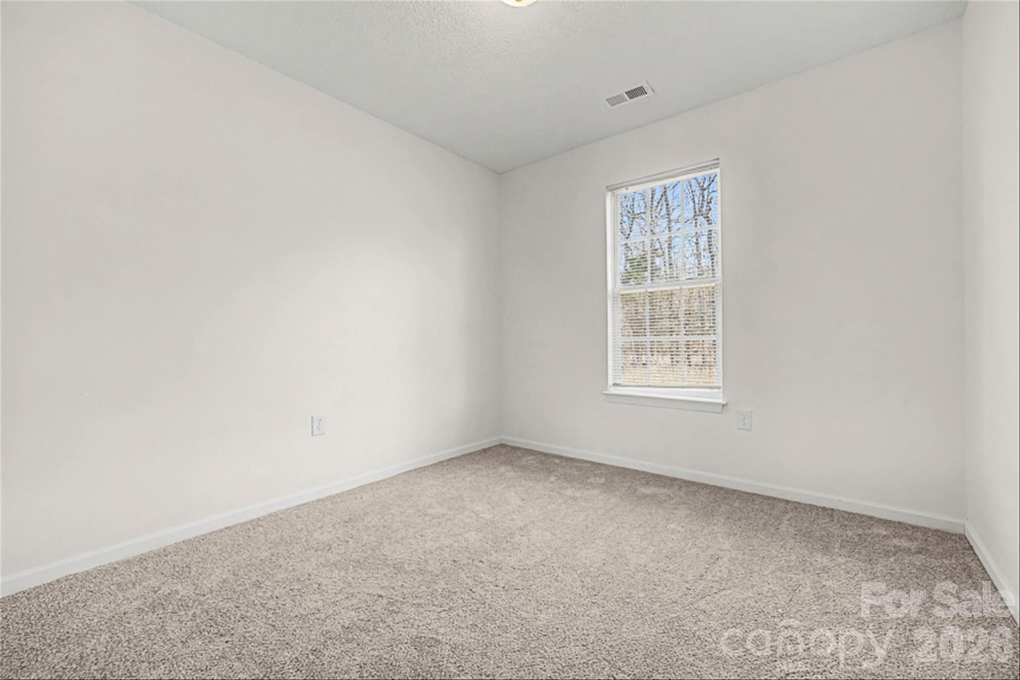 2405 Smugglers Court — Charlotte