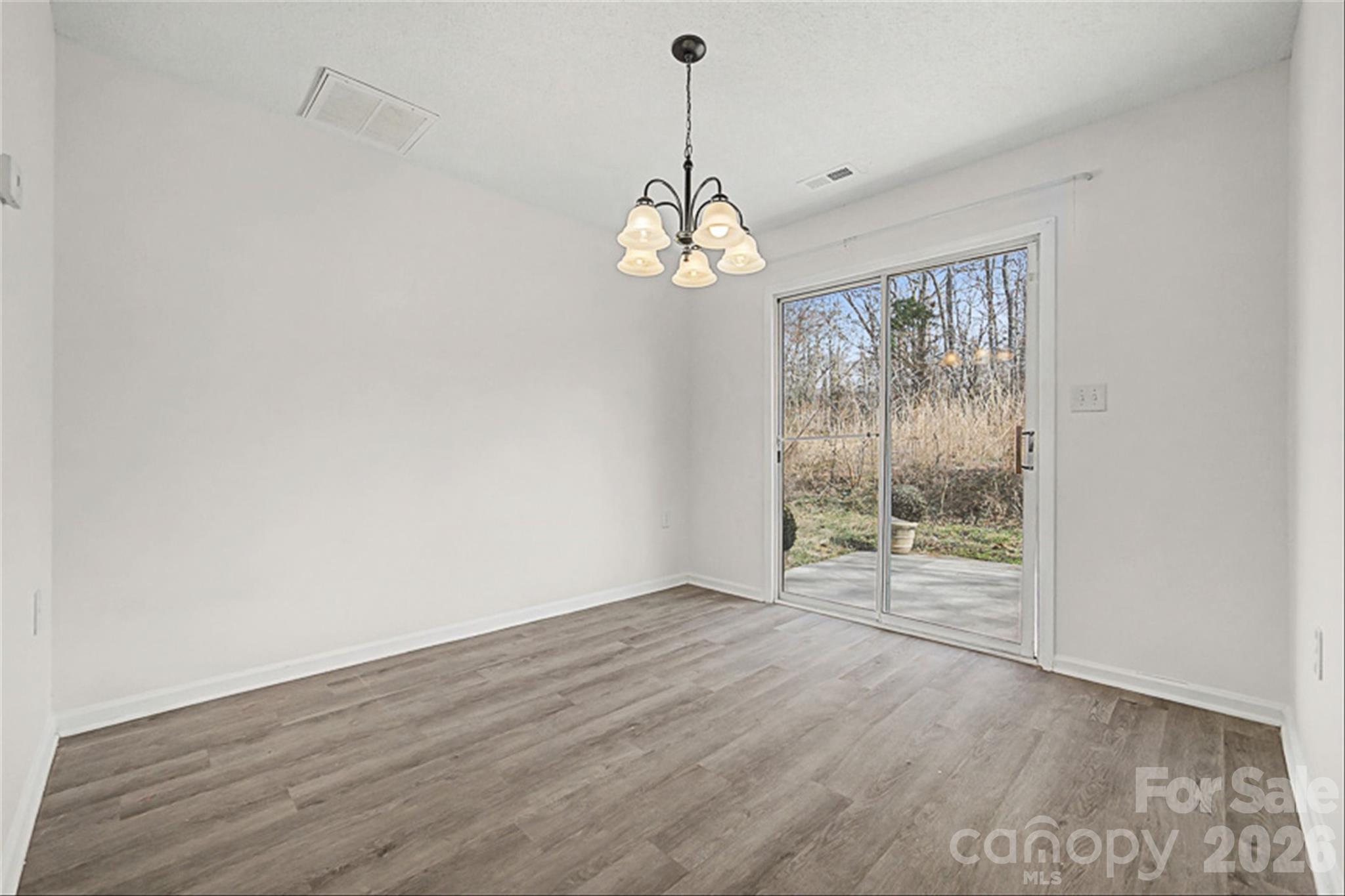 2405 Smugglers Court — Charlotte