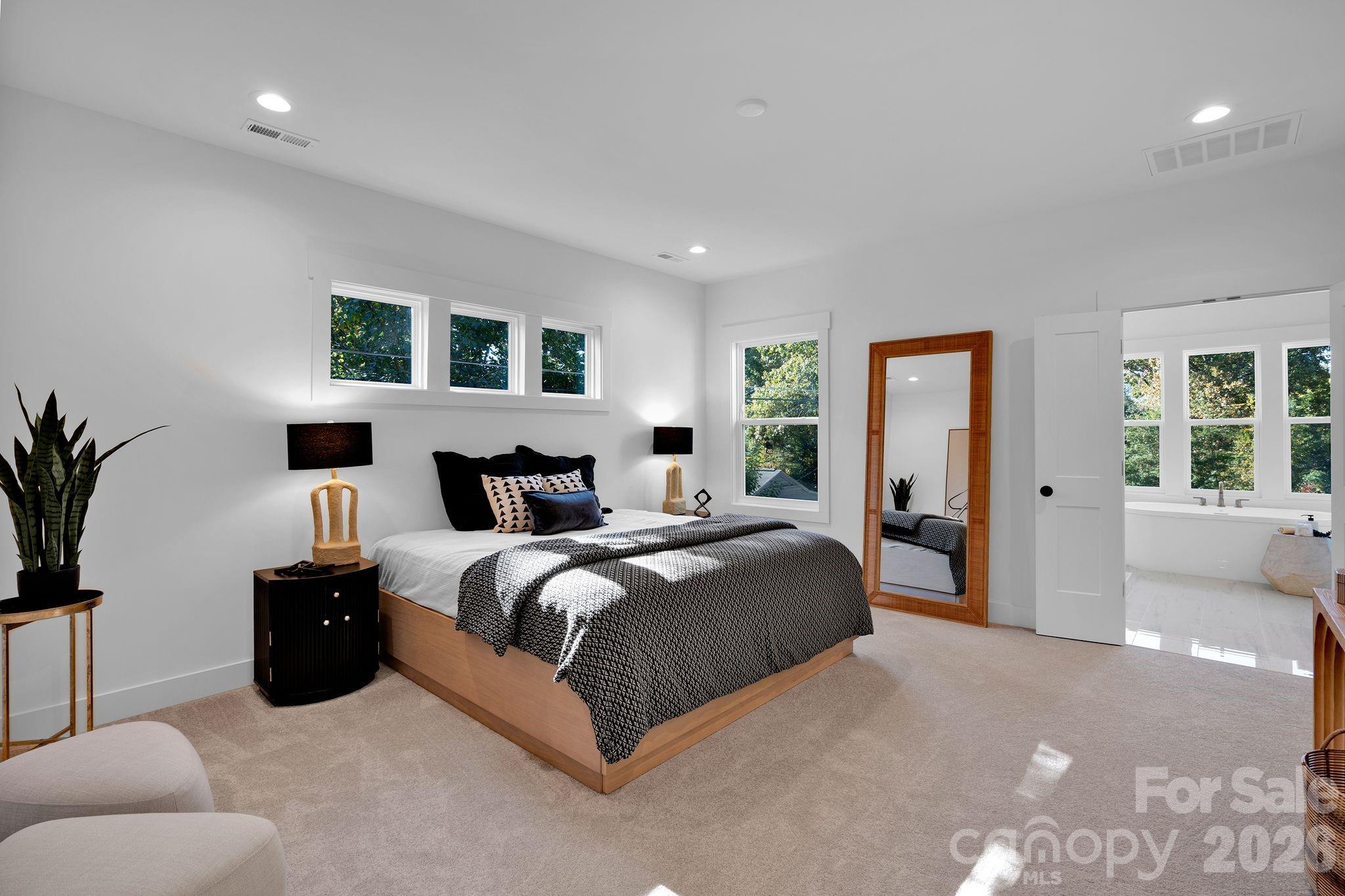 4803 Currituck Drive — Charlotte