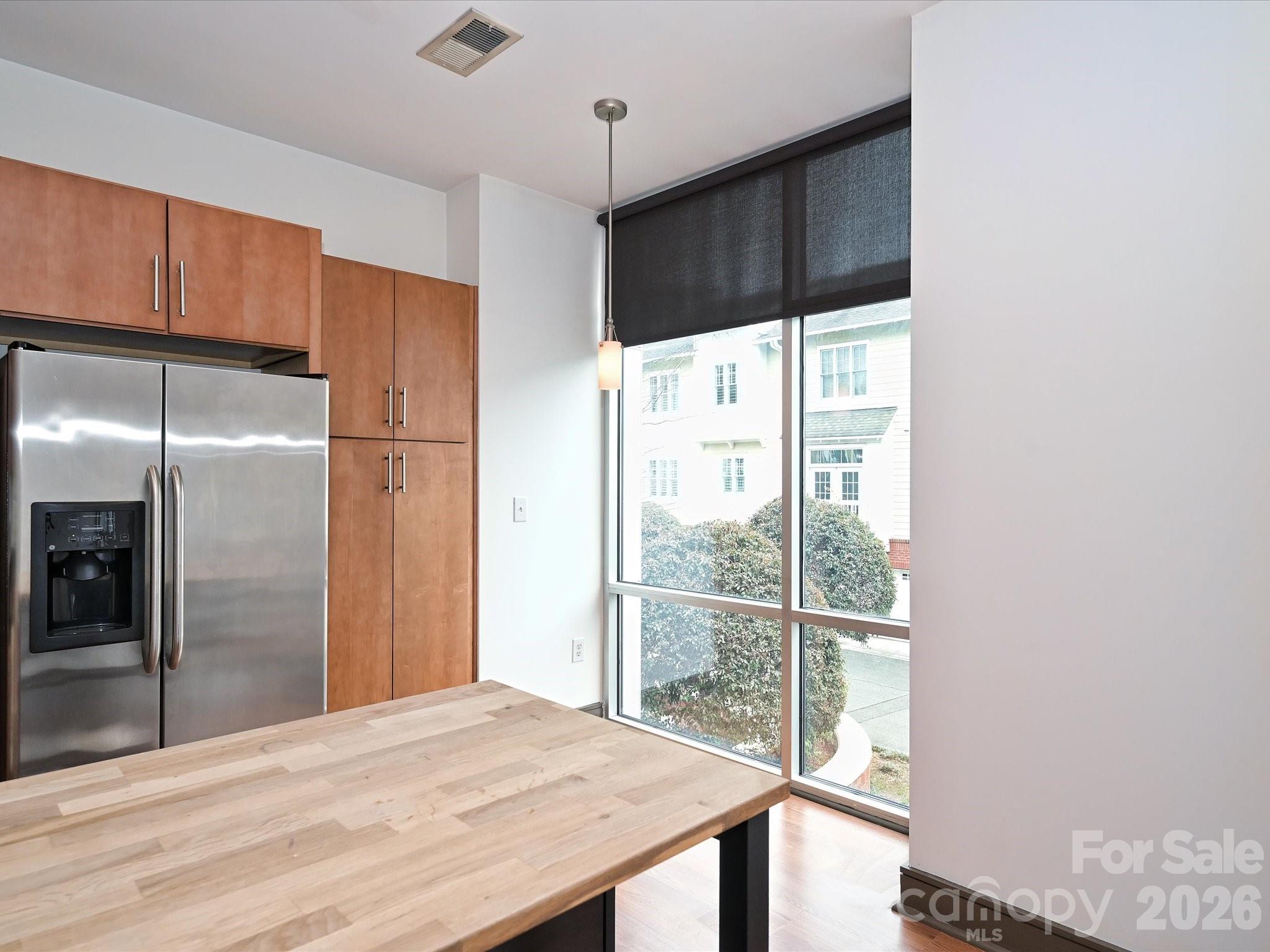 2200 Lyndhurst Avenue #102 — Charlotte