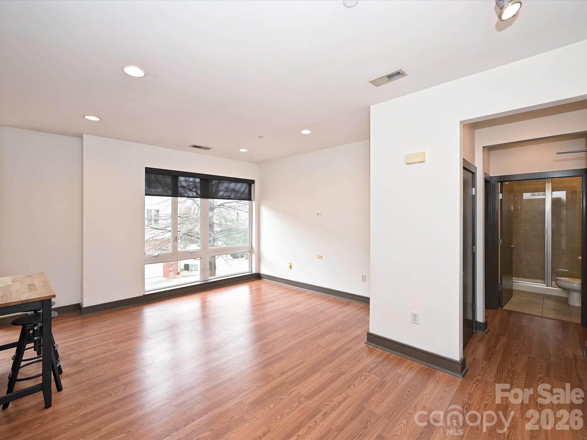 2200 Lyndhurst Avenue #102 — Charlotte
