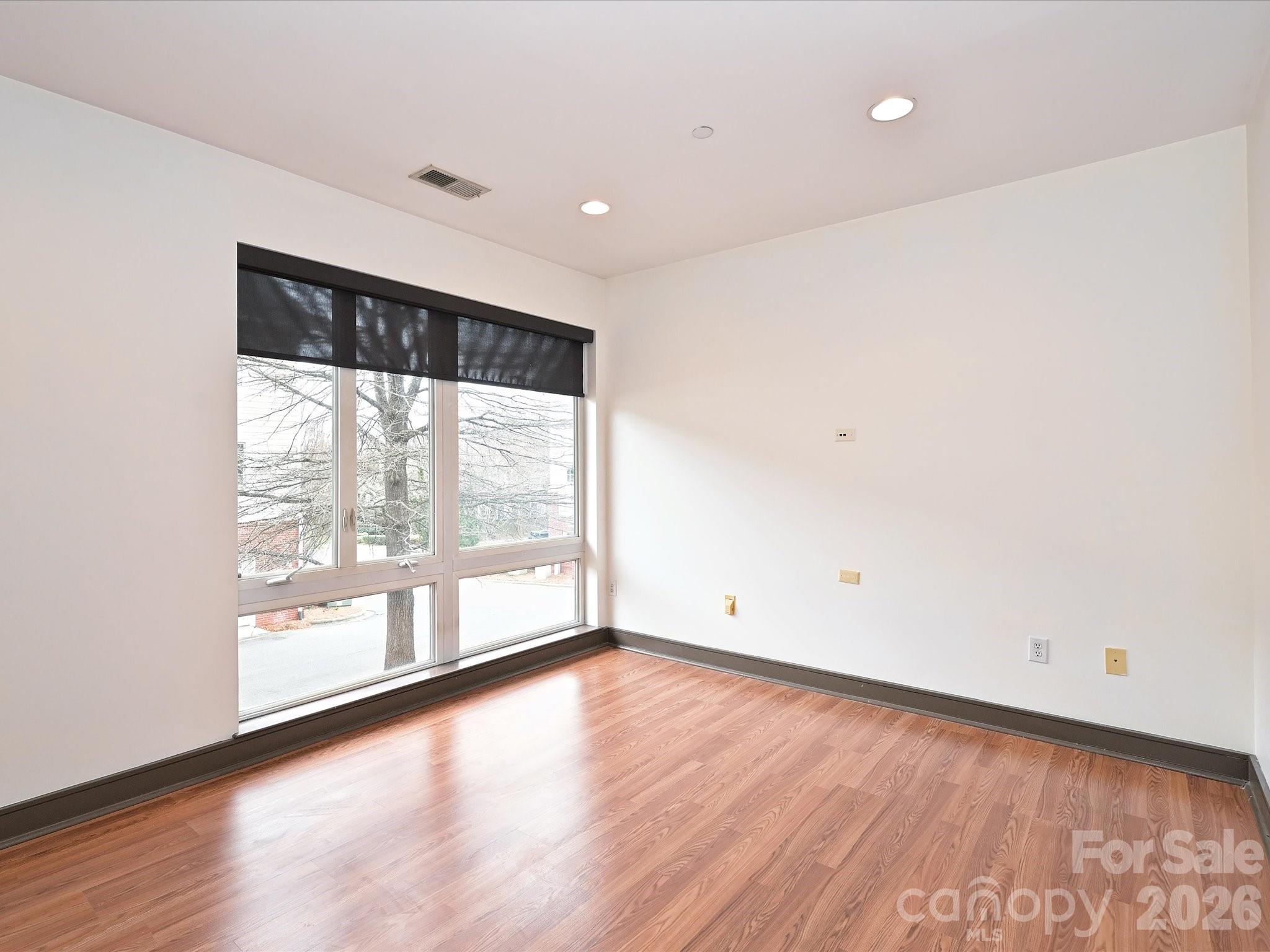 2200 Lyndhurst Avenue #102 — Charlotte