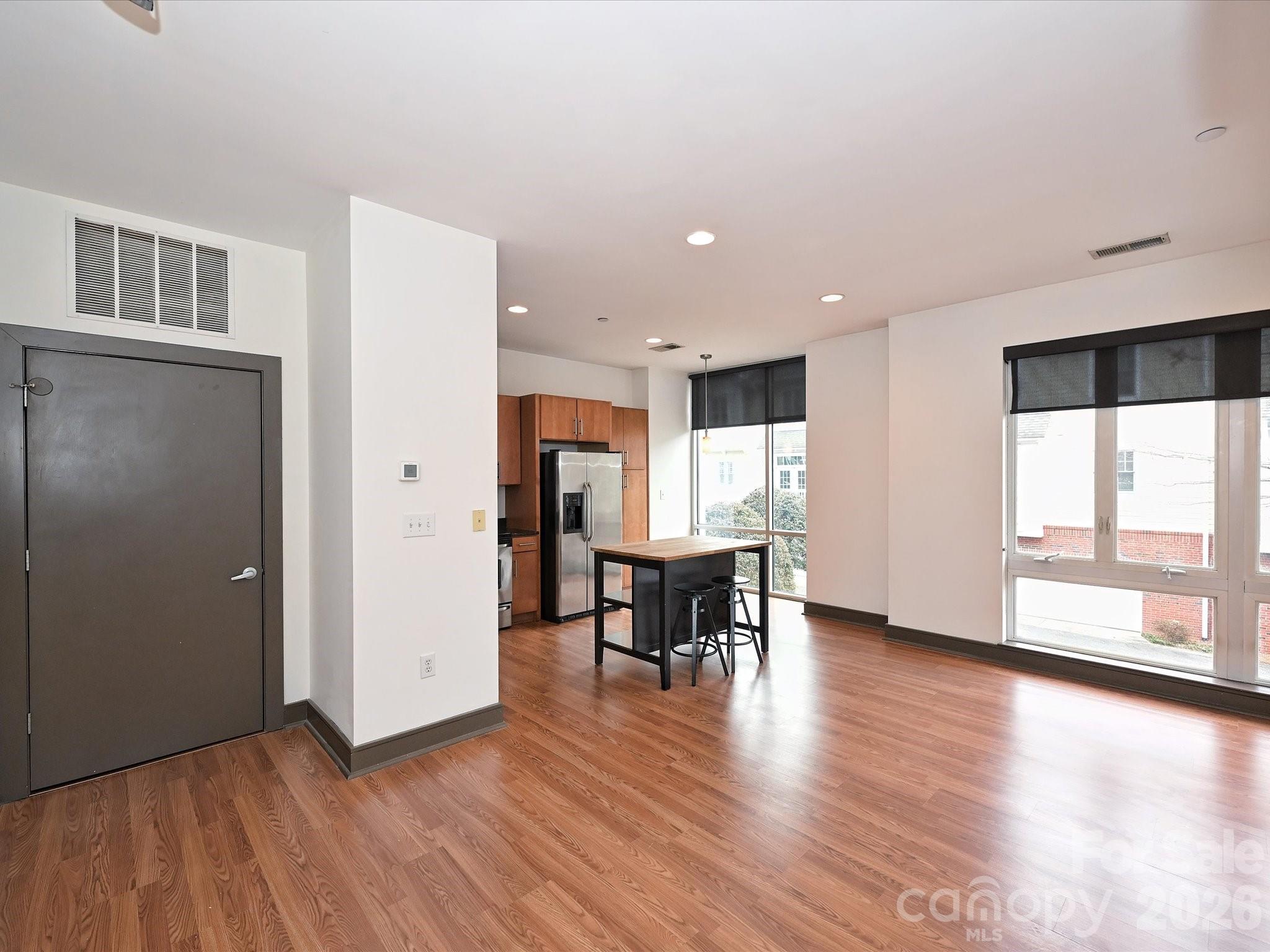 2200 Lyndhurst Avenue #102 — Charlotte