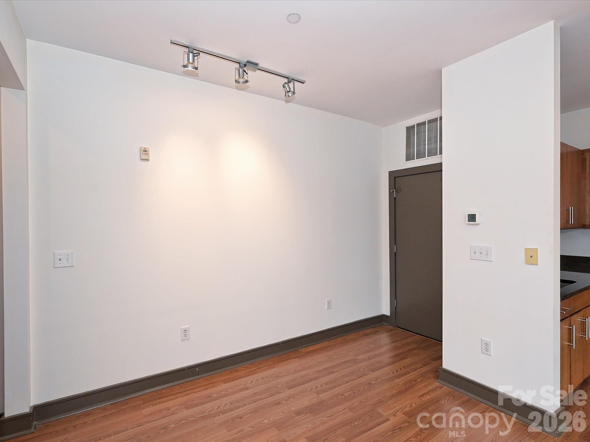 2200 Lyndhurst Avenue #102 — Charlotte