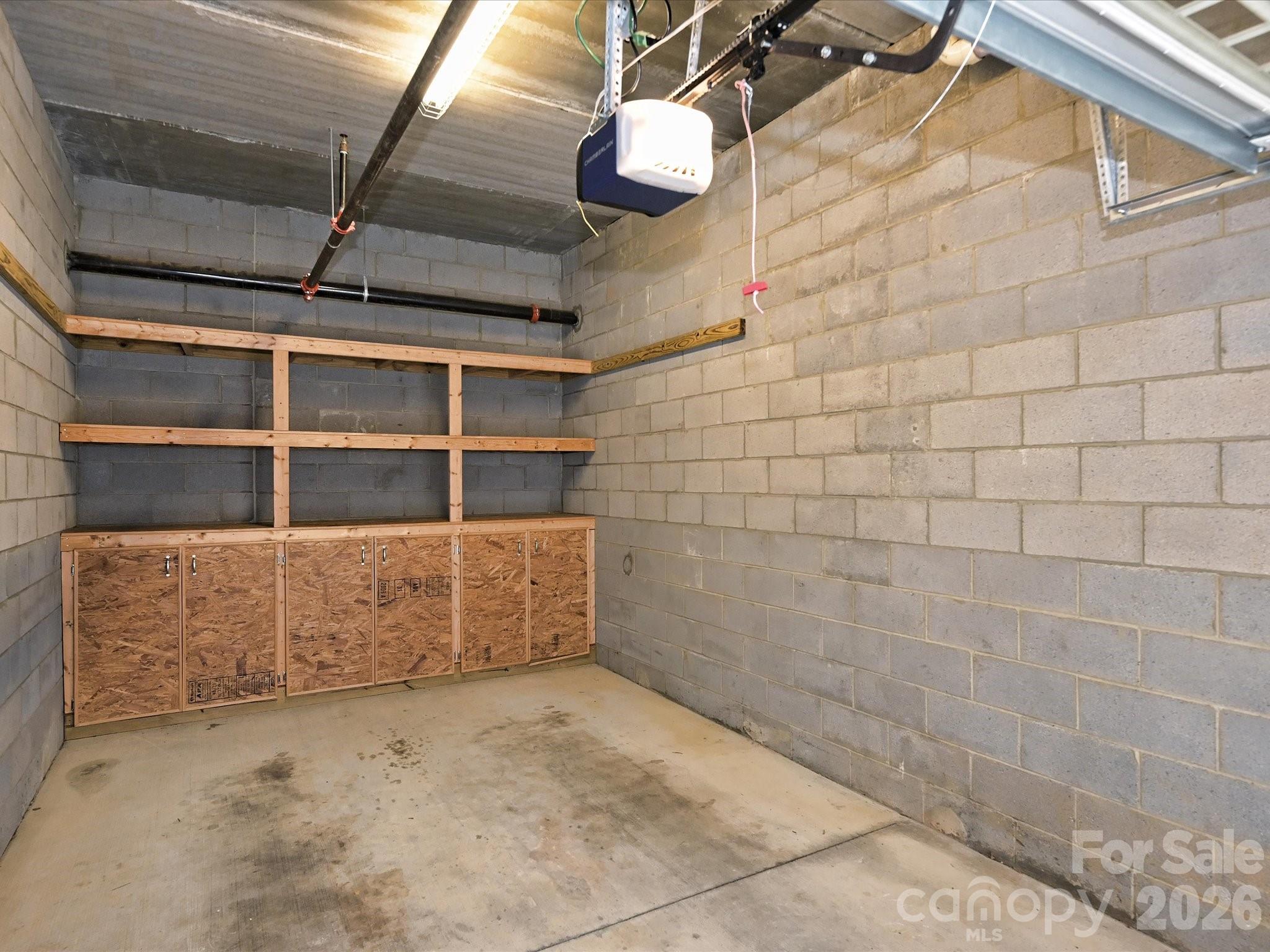 2200 Lyndhurst Avenue #102 — Charlotte