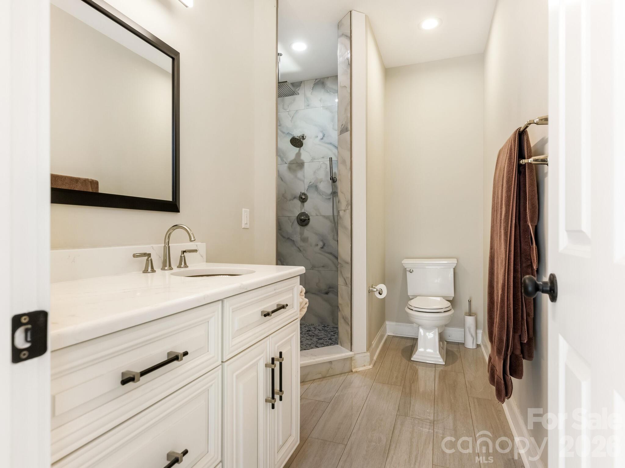 354 Catalina Drive #24 — Mooresville