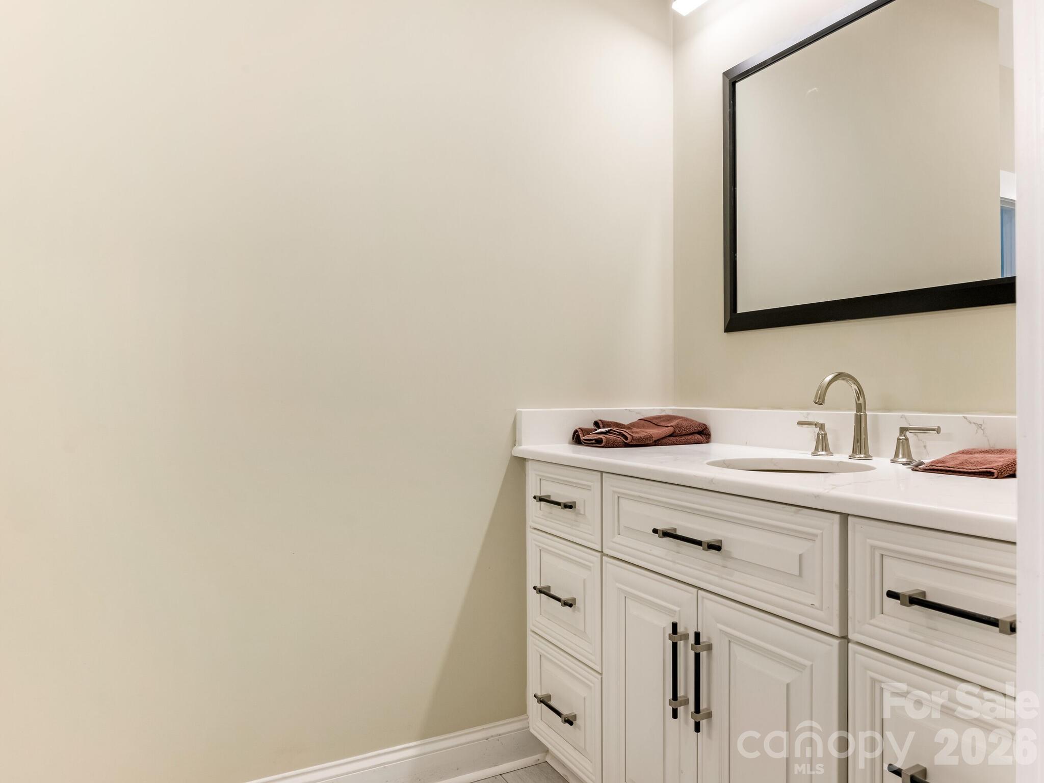 354 Catalina Drive #24 — Mooresville