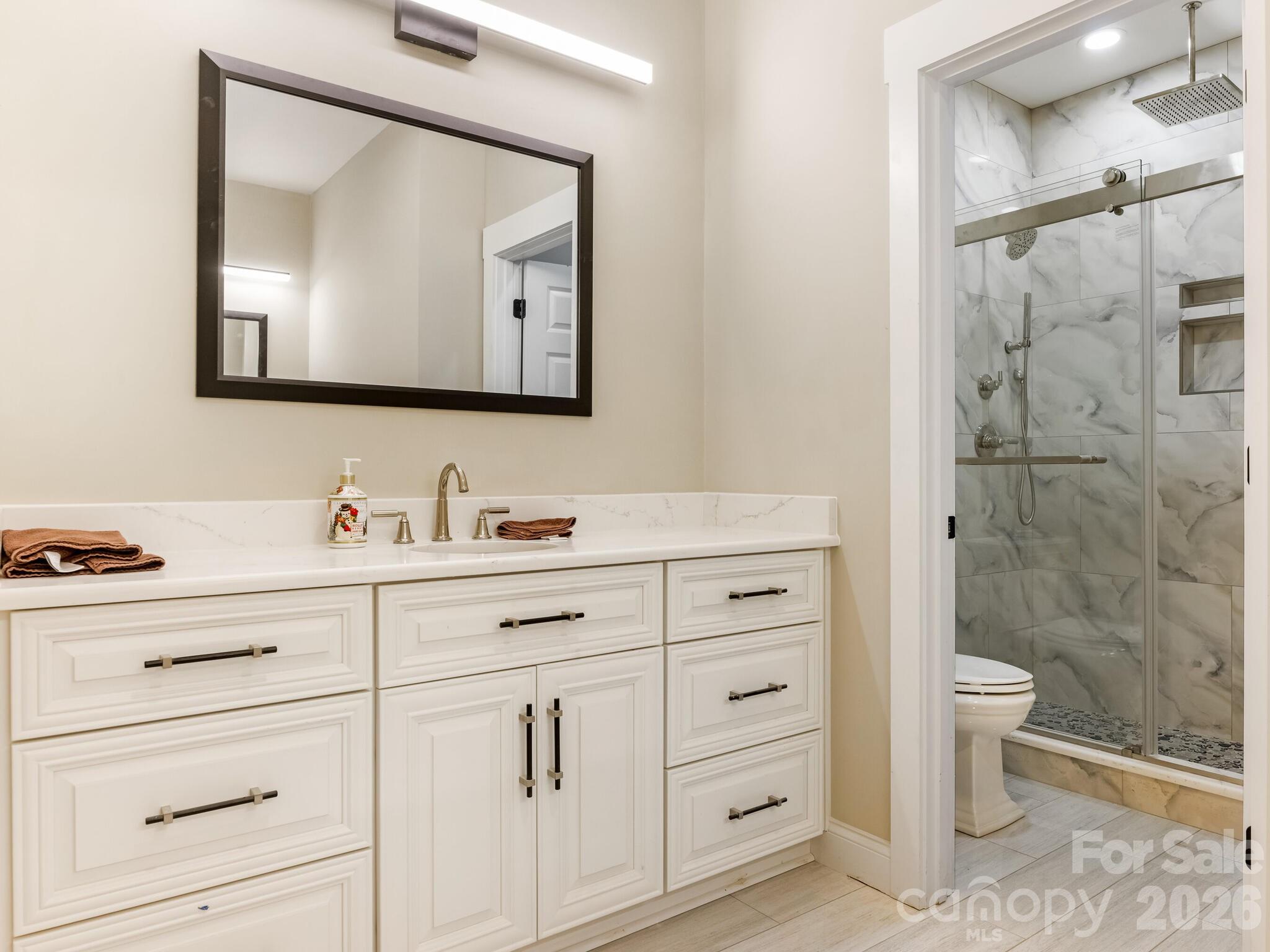 354 Catalina Drive #24 — Mooresville