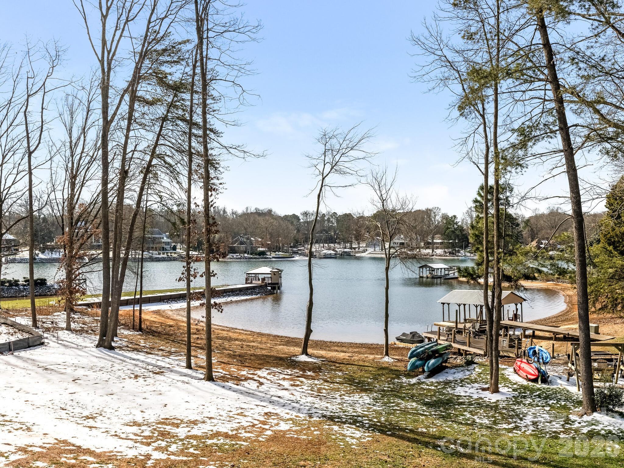 354 Catalina Drive #24 — Mooresville