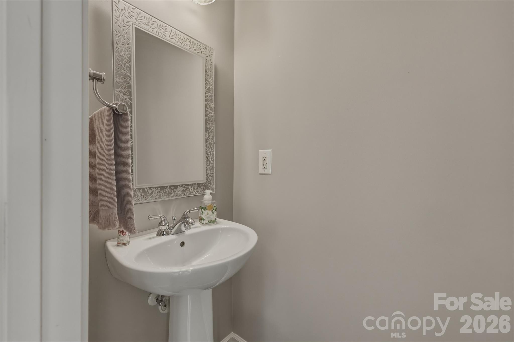 702 Torrey Pines Lane — Fort Mill