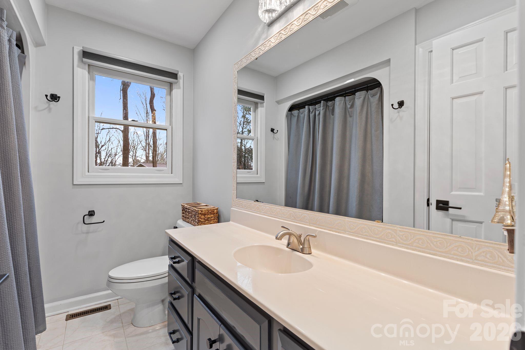 124 Keven Drive — Troutman