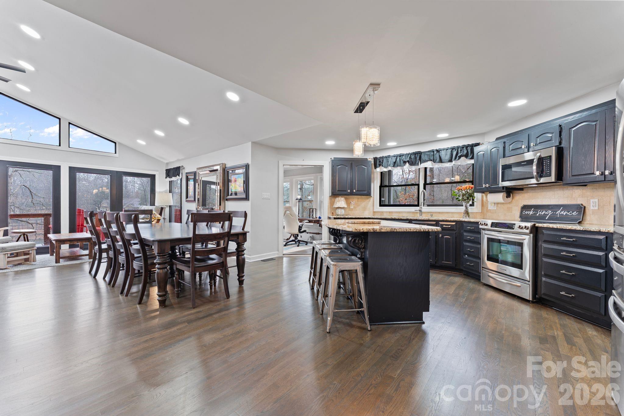 124 Keven Drive — Troutman