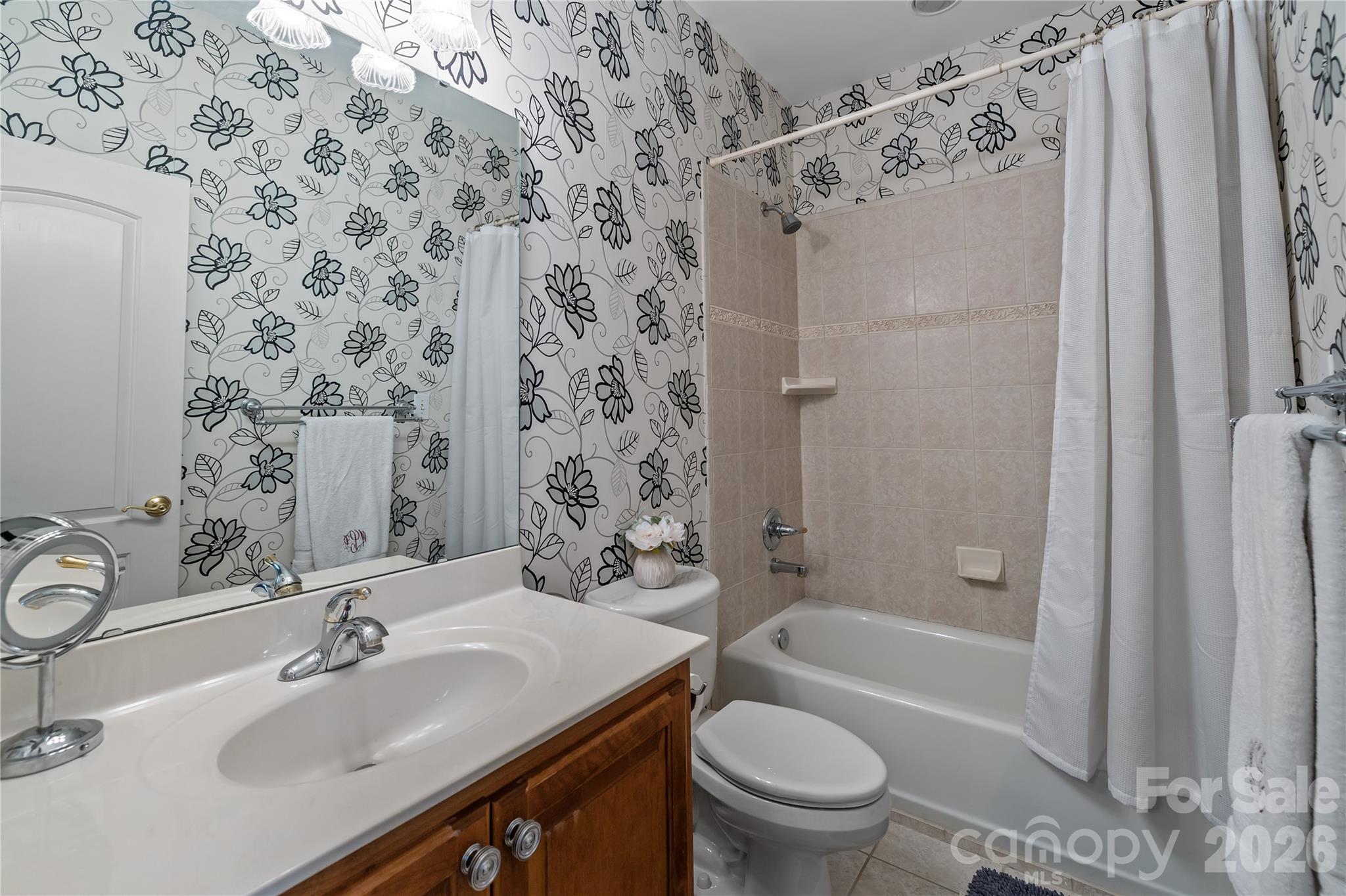 1009 Honors Court — Waxhaw