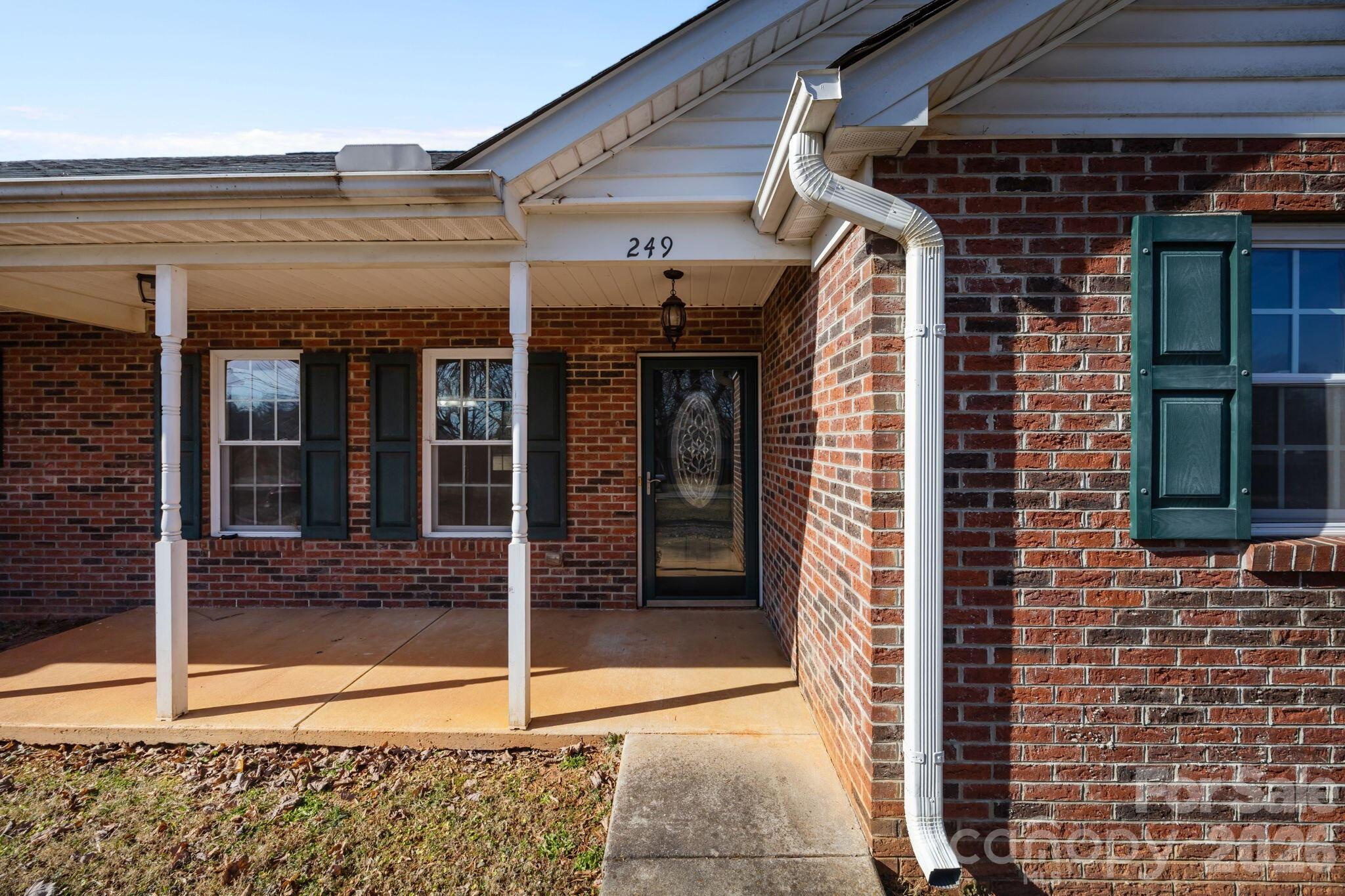 249 Shumaker Drive — Statesville