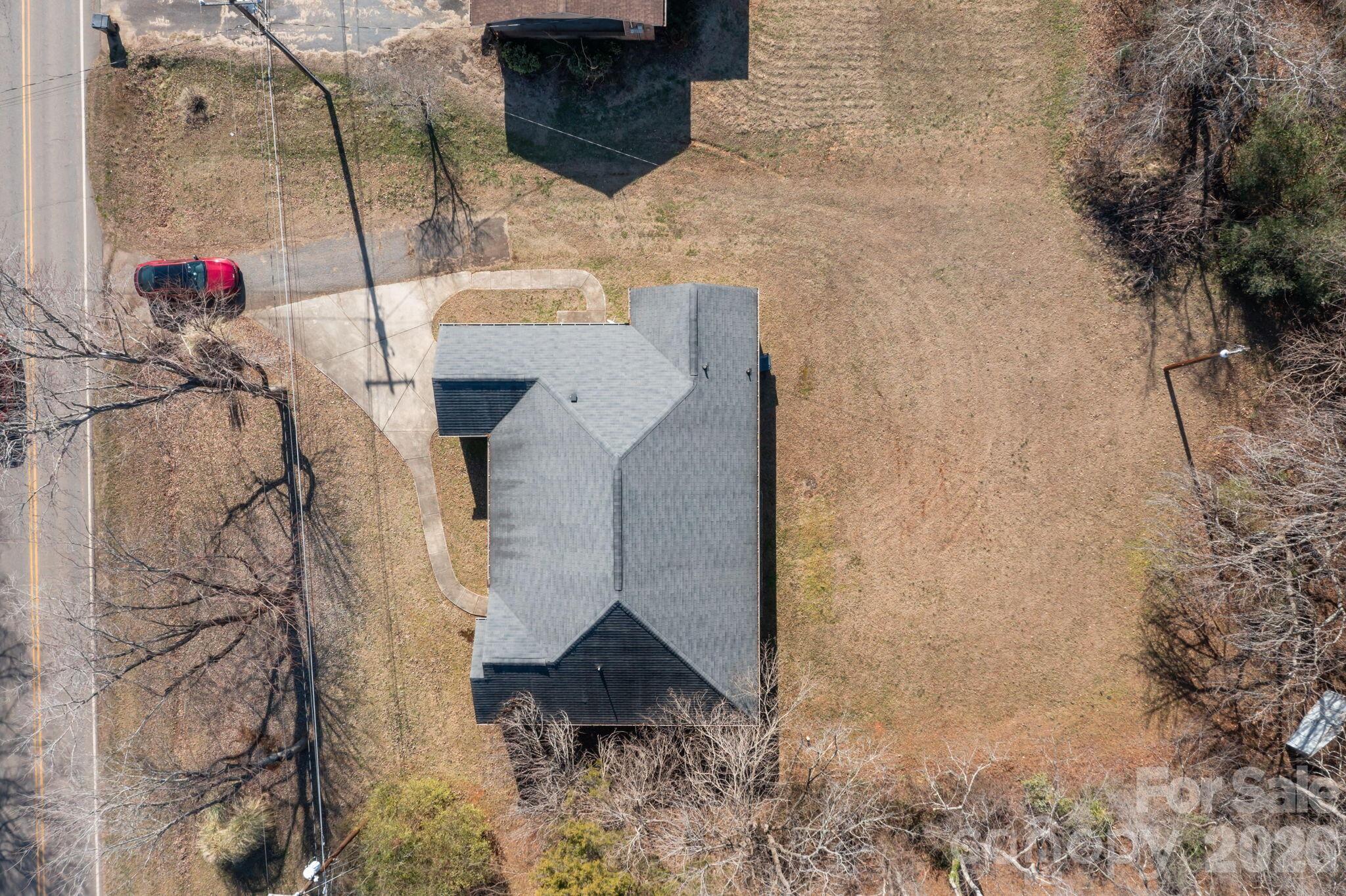 249 Shumaker Drive — Statesville