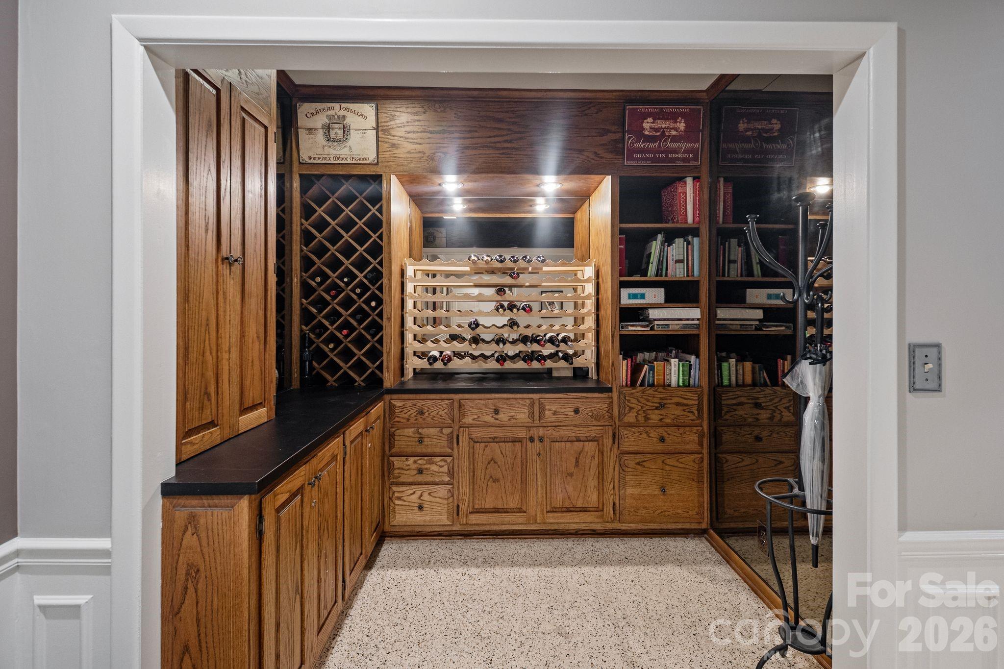 2082 2nd Street Drive NW — Hickory