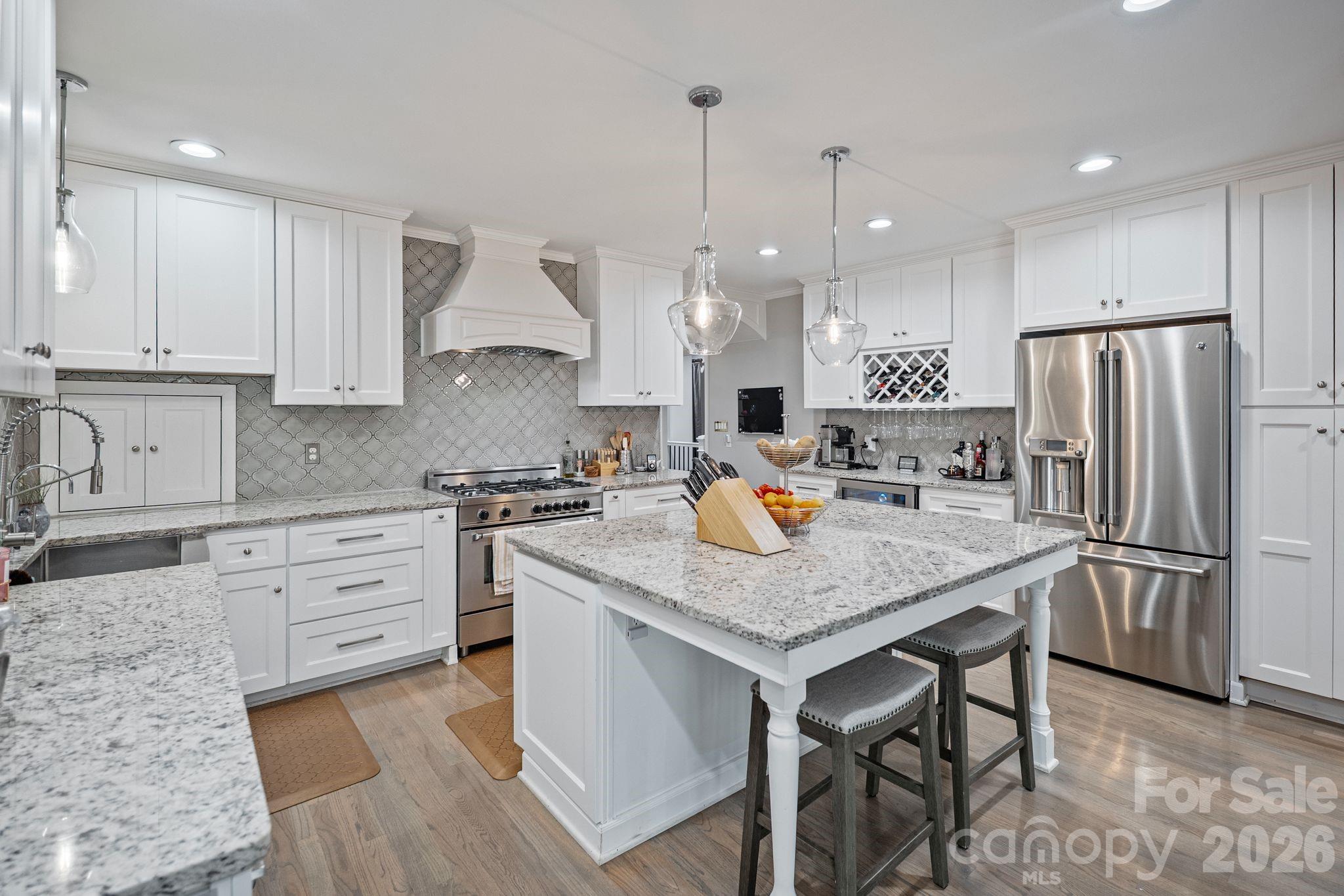 2082 2nd Street Drive NW — Hickory