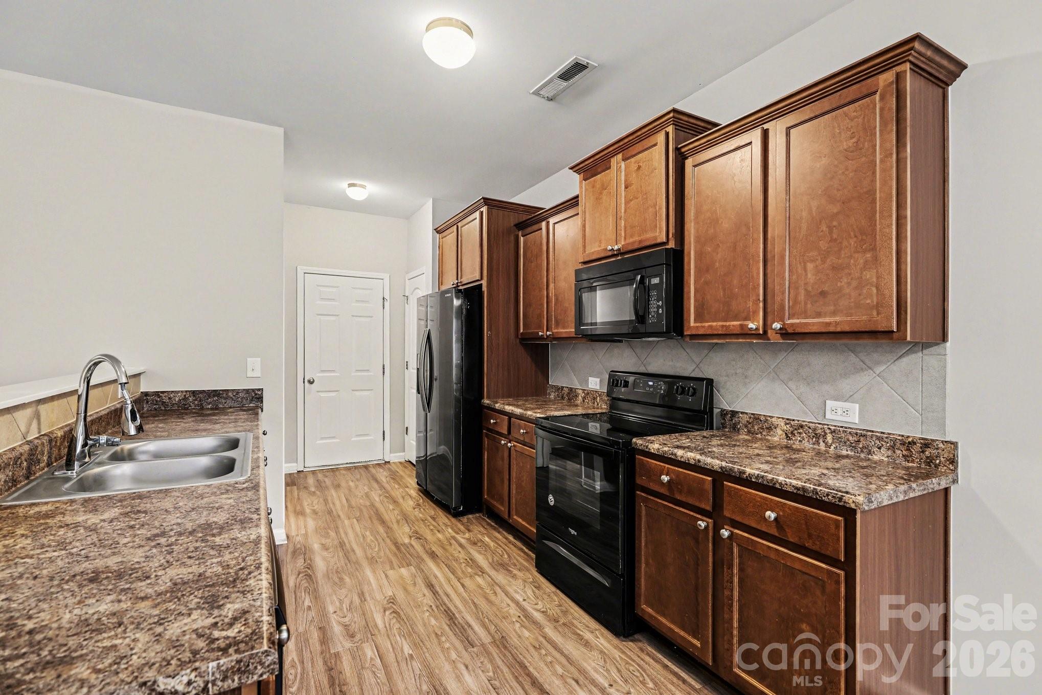 1039 Manston Place SW — Concord
