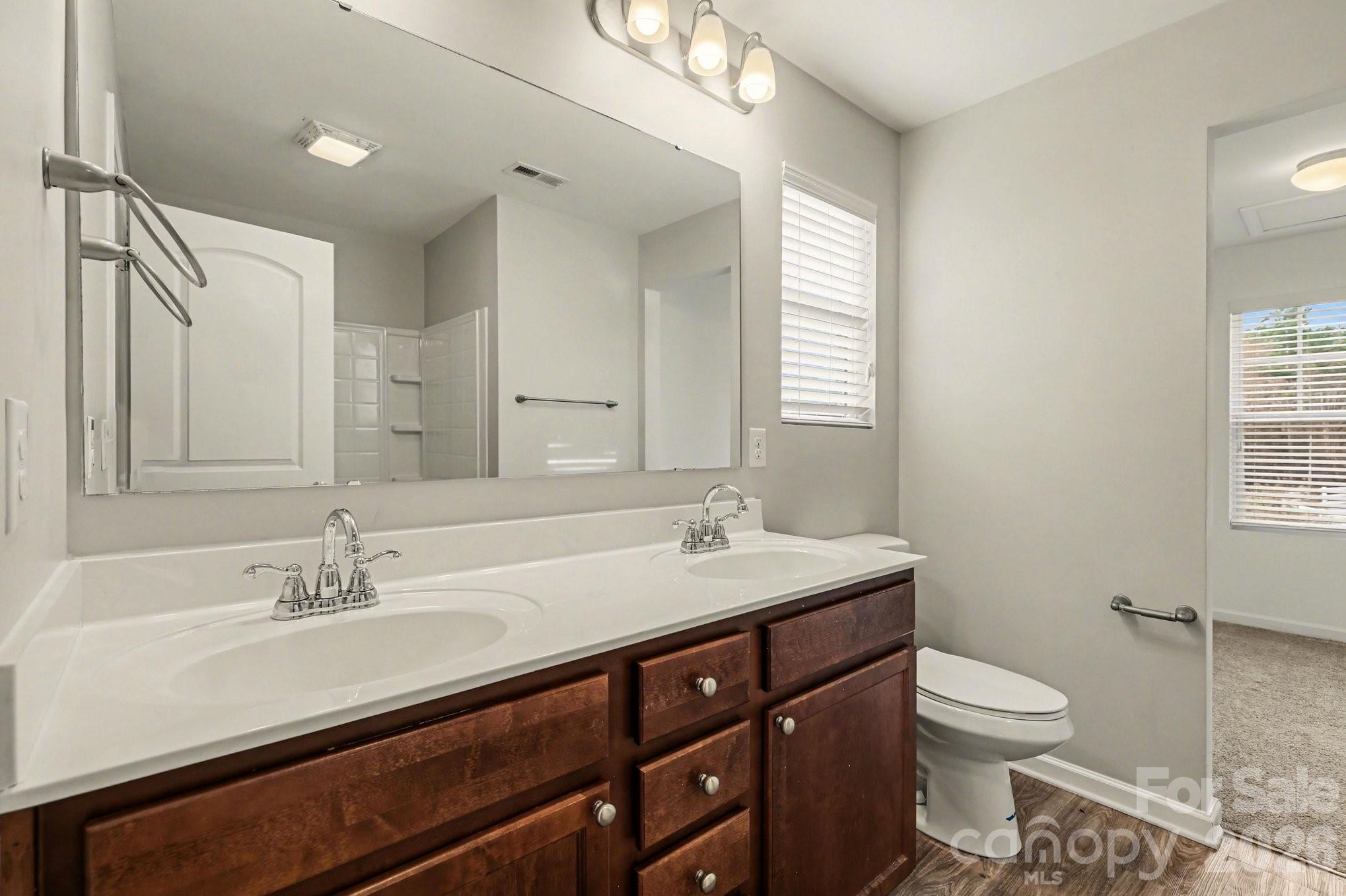 1039 Manston Place SW — Concord