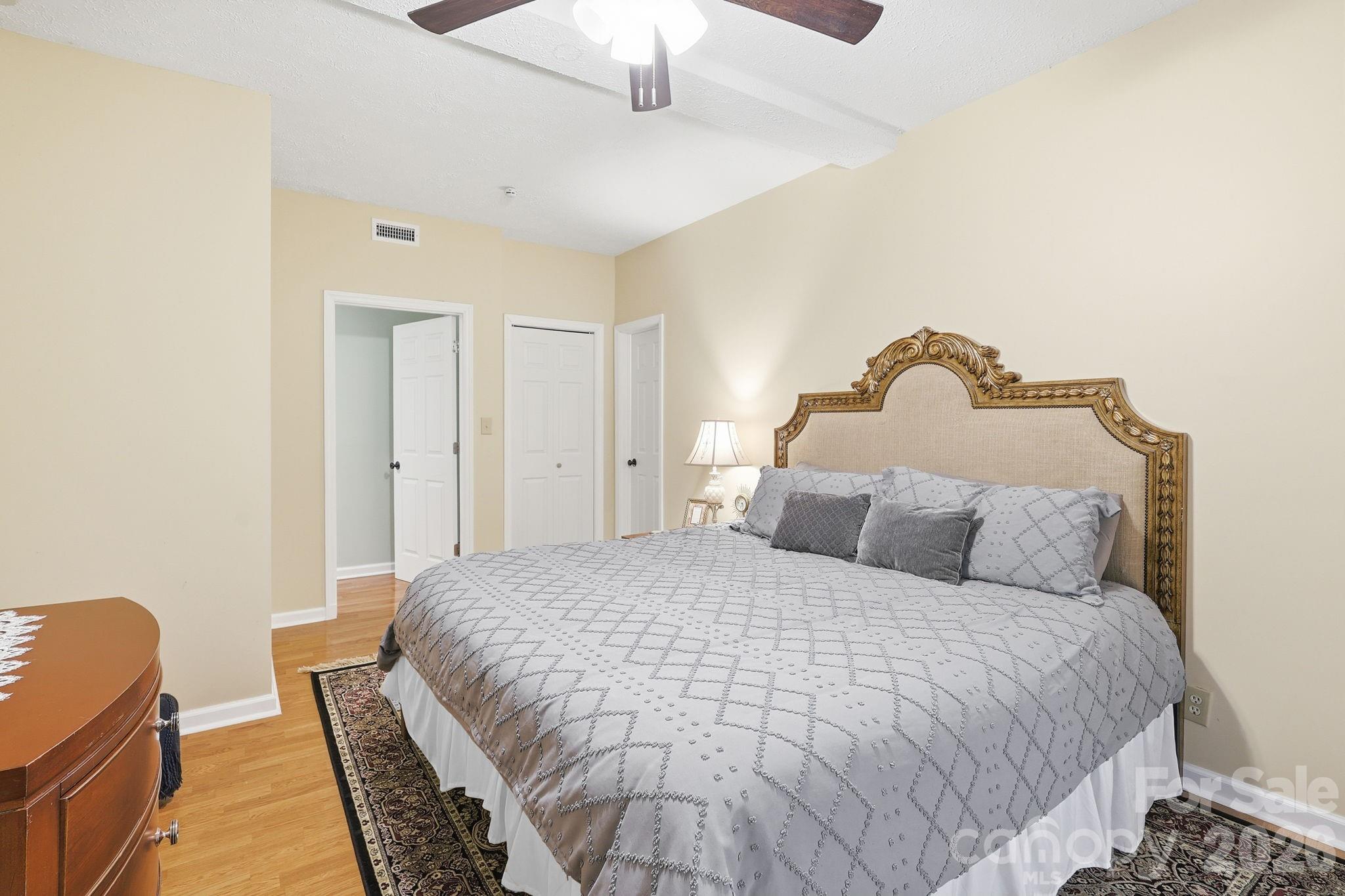 1644 Broadstone Road — Banner Elk