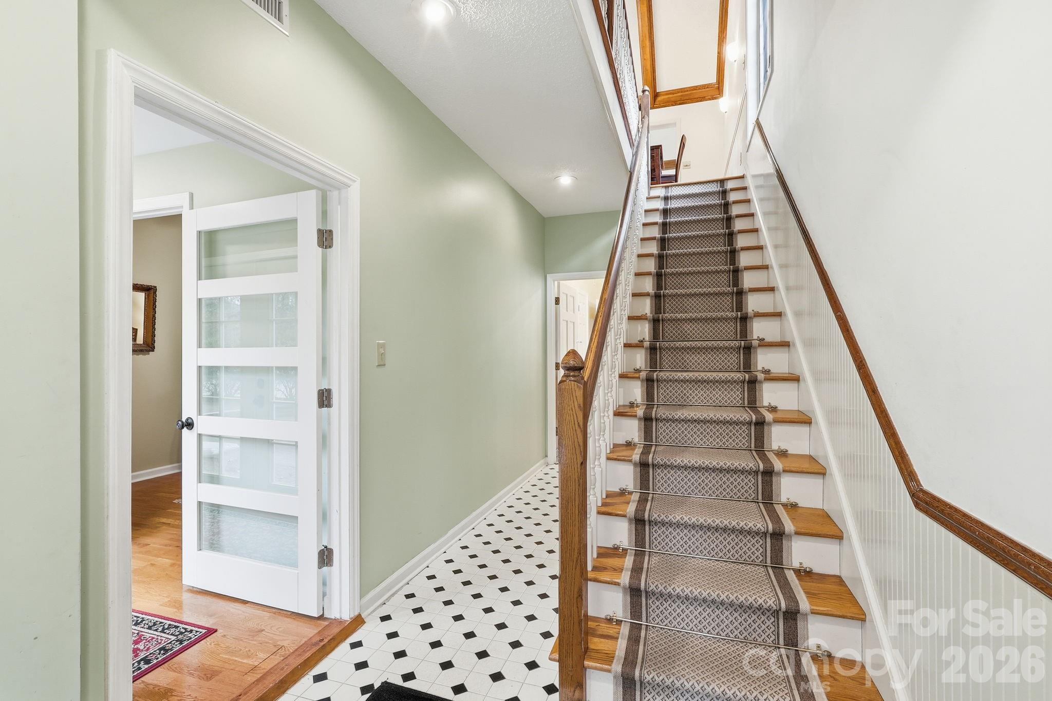 1644 Broadstone Road — Banner Elk
