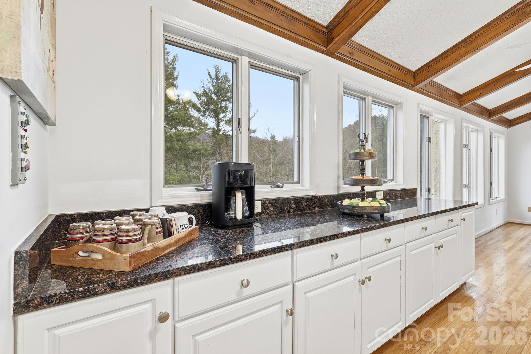 1644 Broadstone Road — Banner Elk