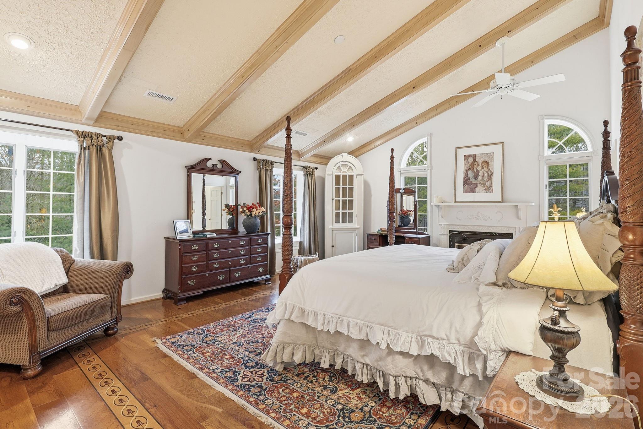 1644 Broadstone Road — Banner Elk
