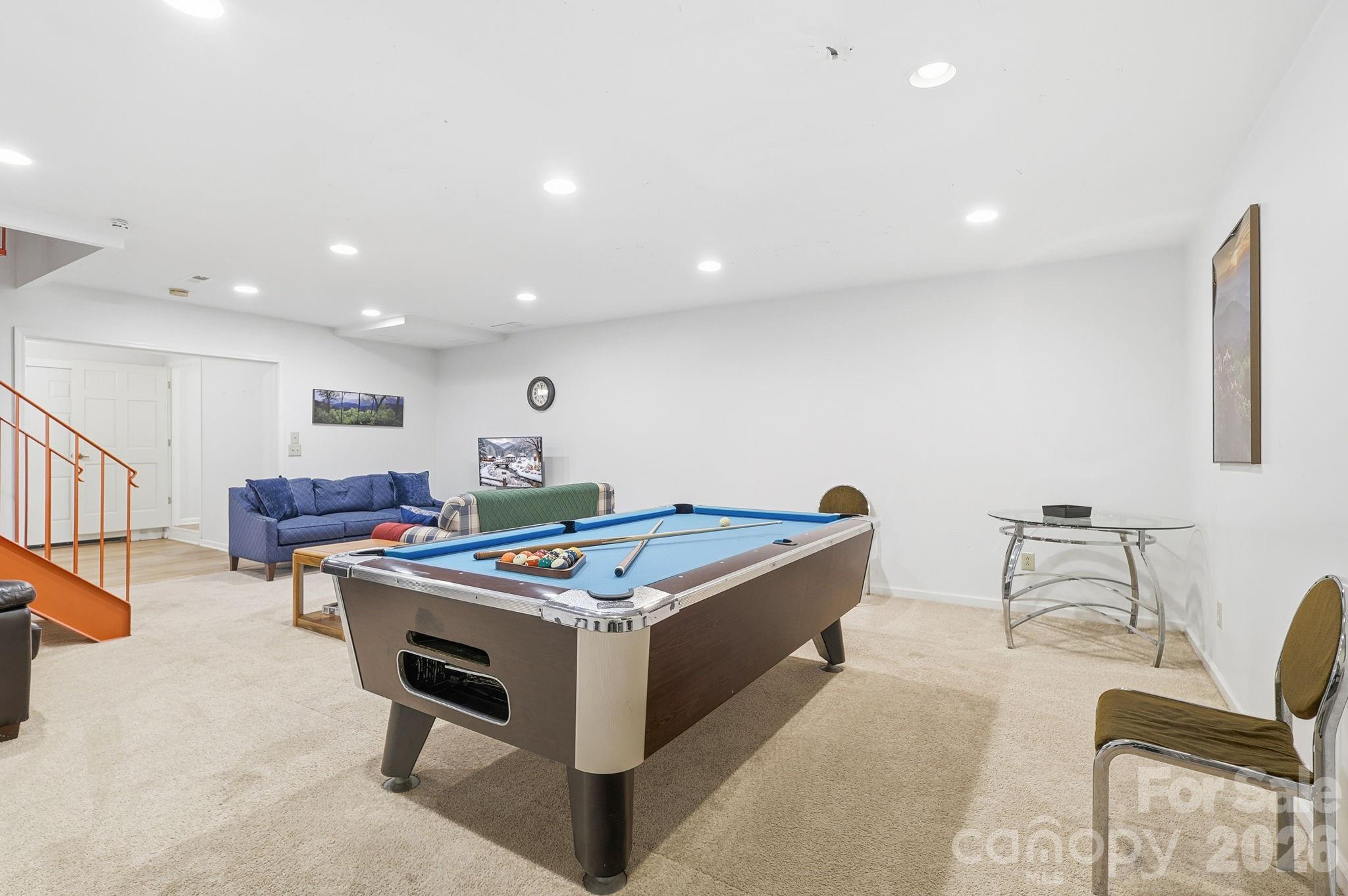 1644 Broadstone Road — Banner Elk