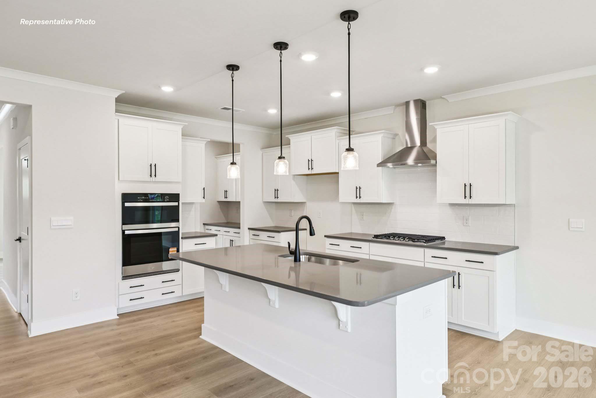 9103 Carver Avenue — Huntersville