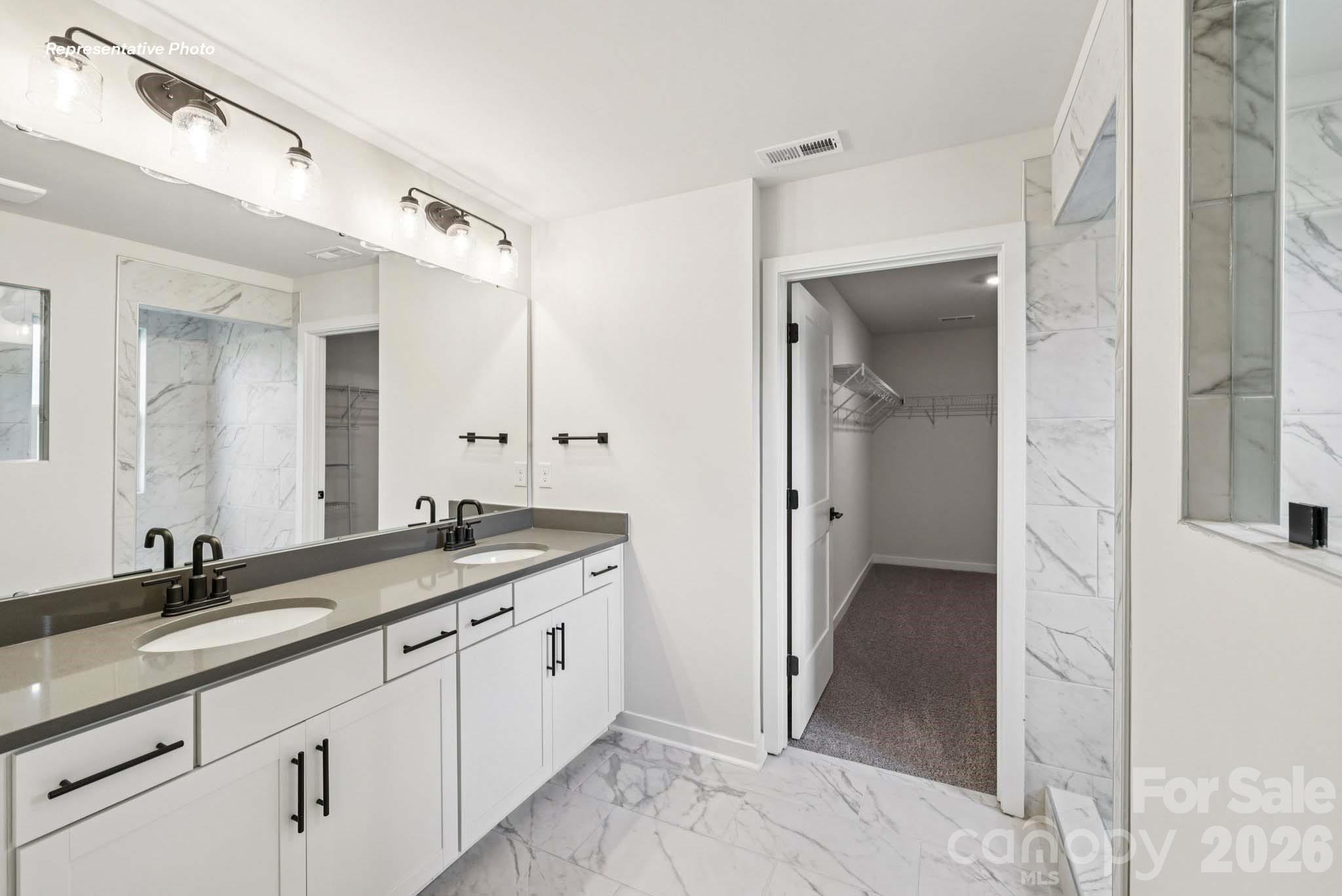 9103 Carver Avenue — Huntersville