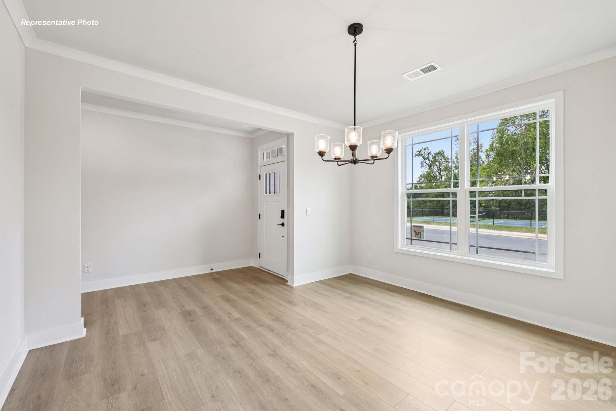 9103 Carver Avenue — Huntersville