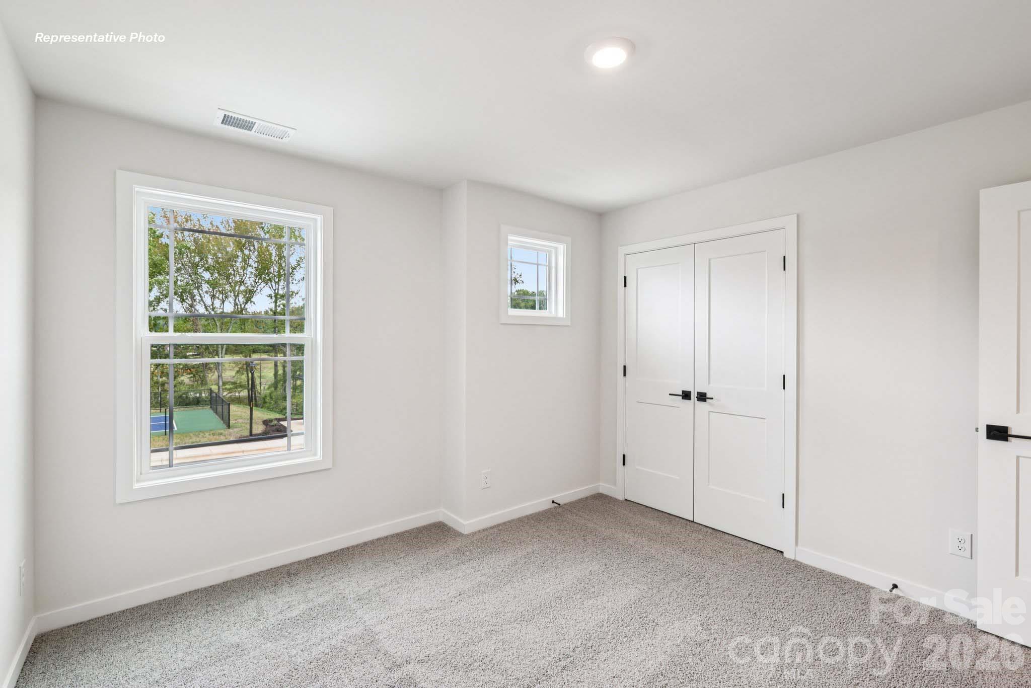 9103 Carver Avenue — Huntersville