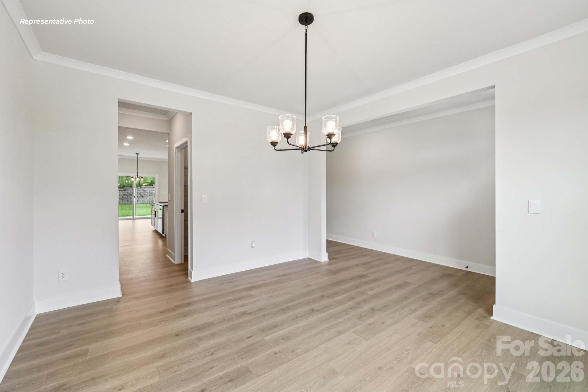 9103 Carver Avenue — Huntersville