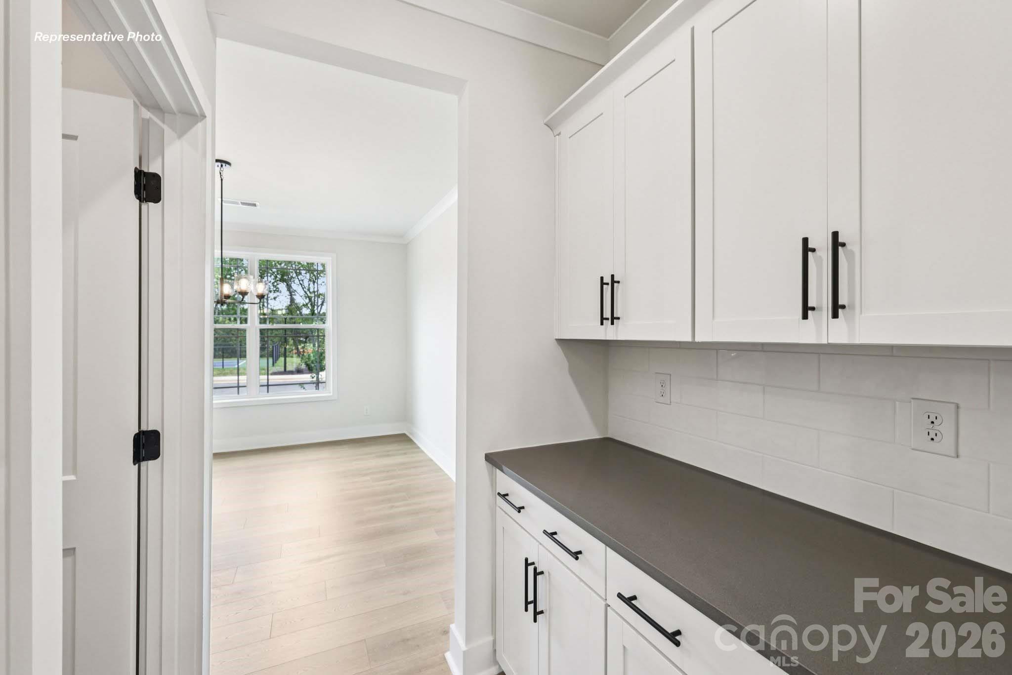 9103 Carver Avenue — Huntersville