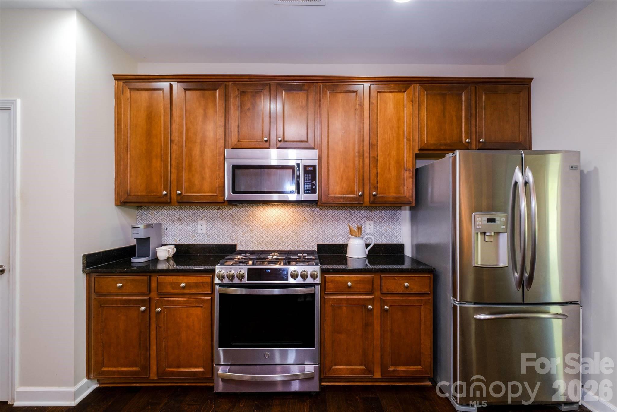 8720 Artesa Mill Lane — Charlotte
