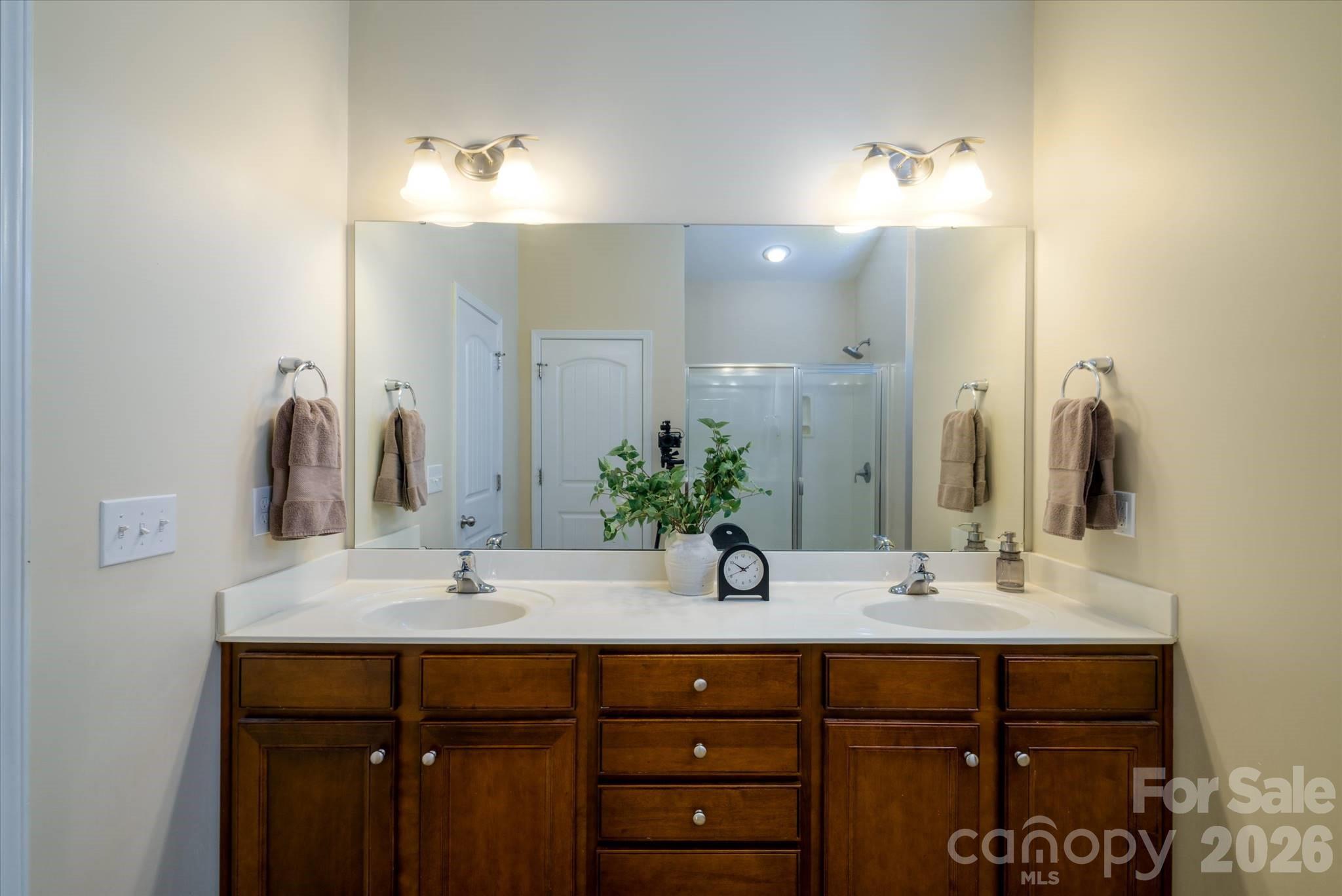 8720 Artesa Mill Lane — Charlotte