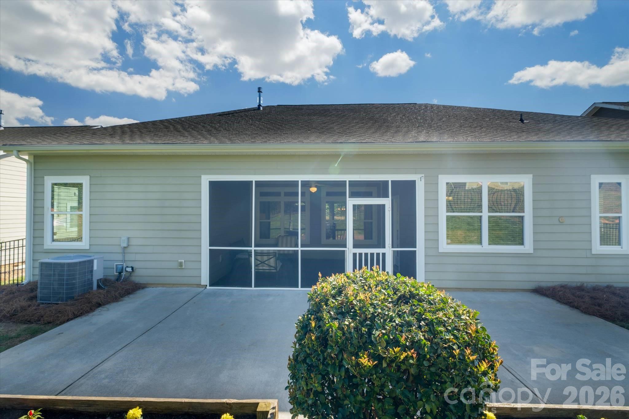 8720 Artesa Mill Lane — Charlotte