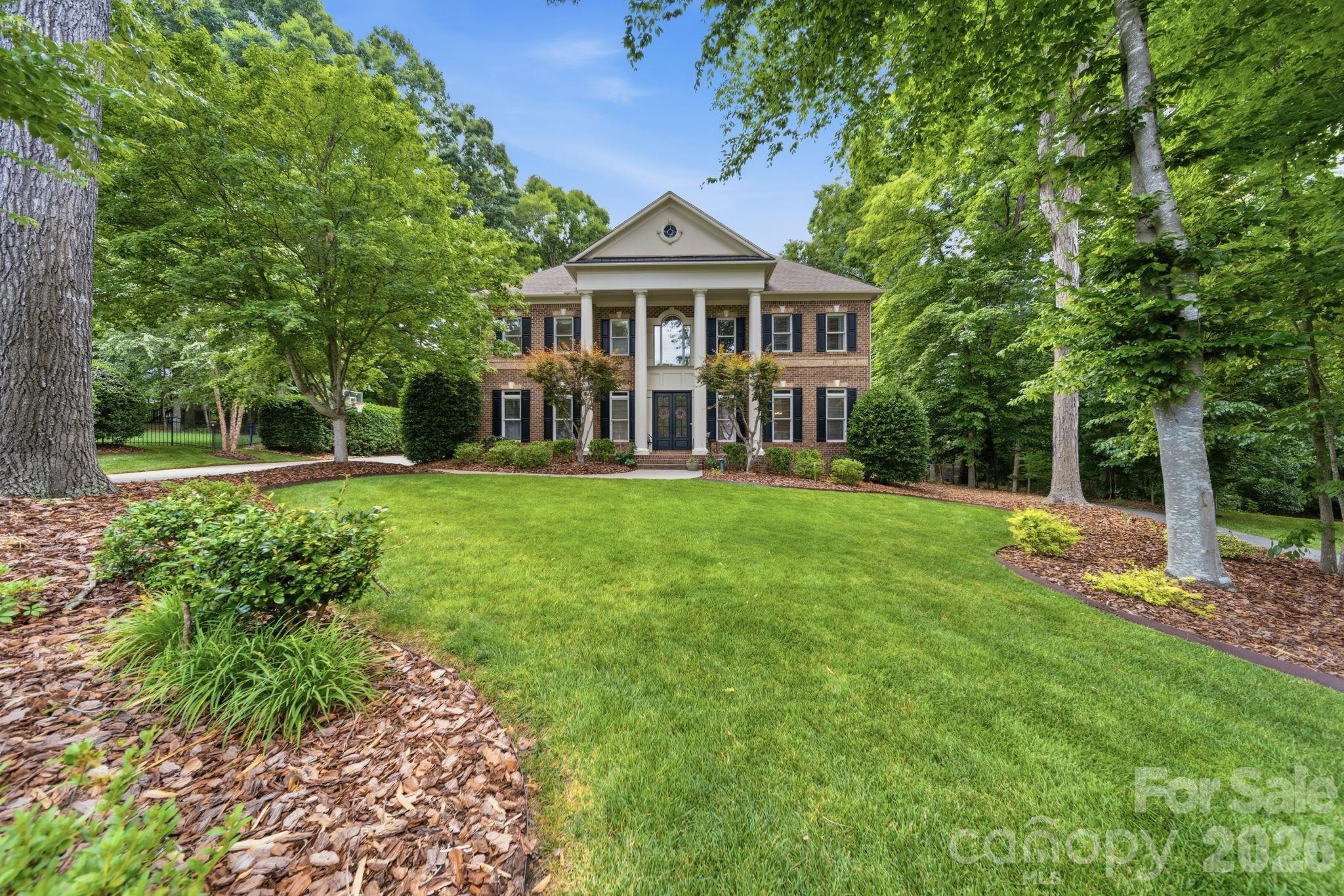 1802 Summit View Place — Waxhaw