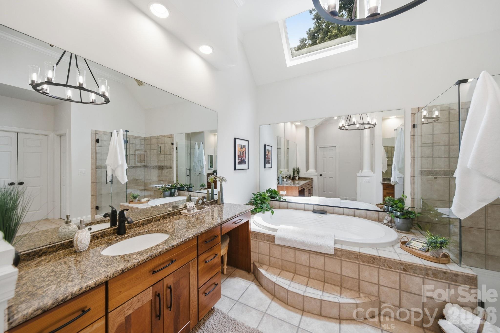 1802 Summit View Place — Waxhaw