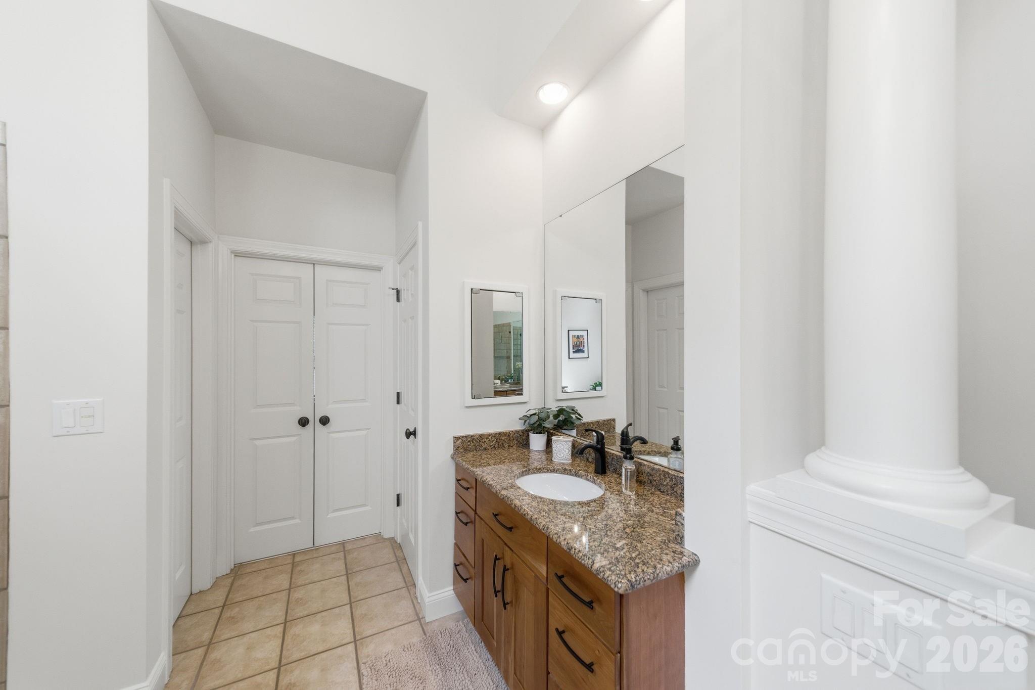 1802 Summit View Place — Waxhaw